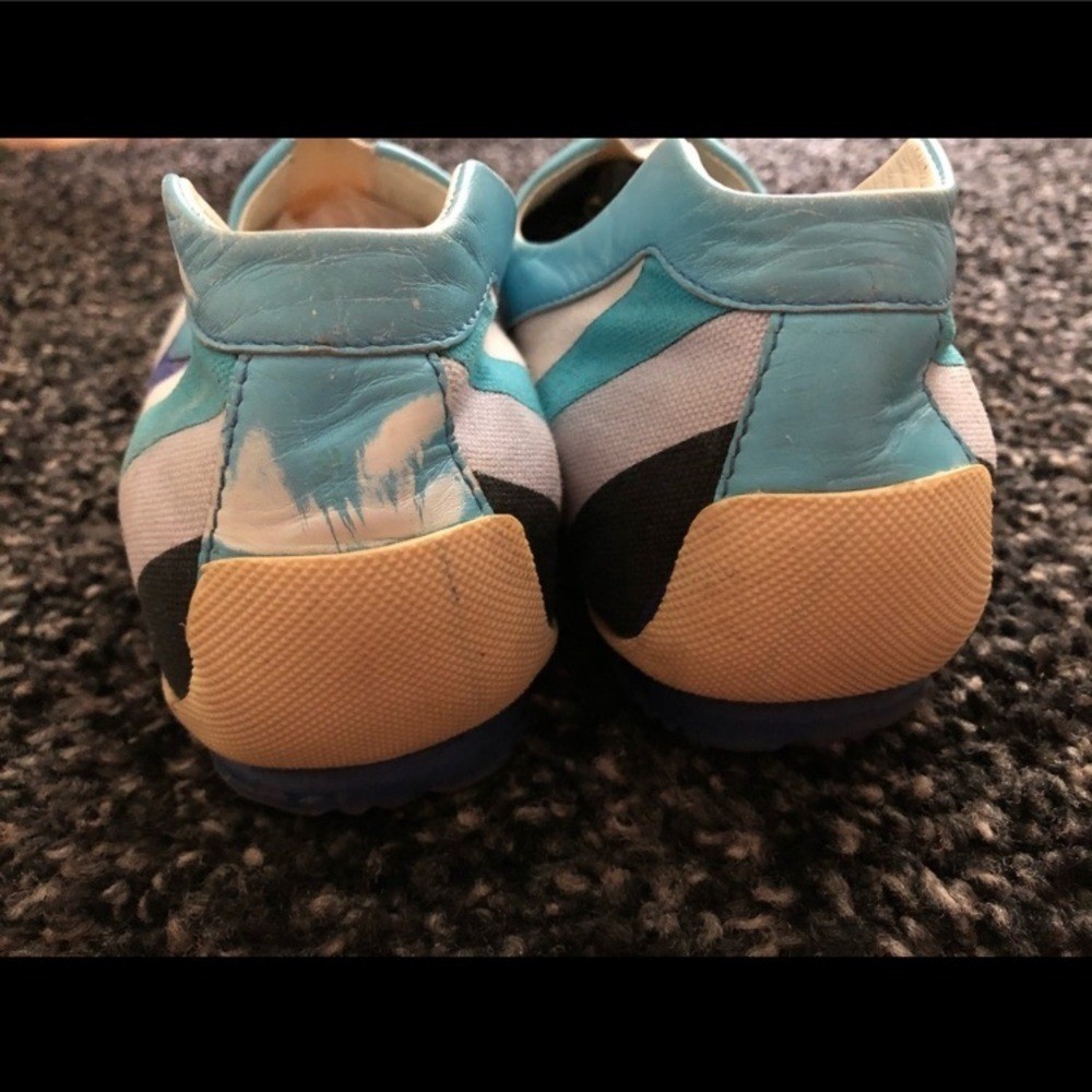Emilio Pucci Robins egg blue size 37.5 fits like 7 style # 743173