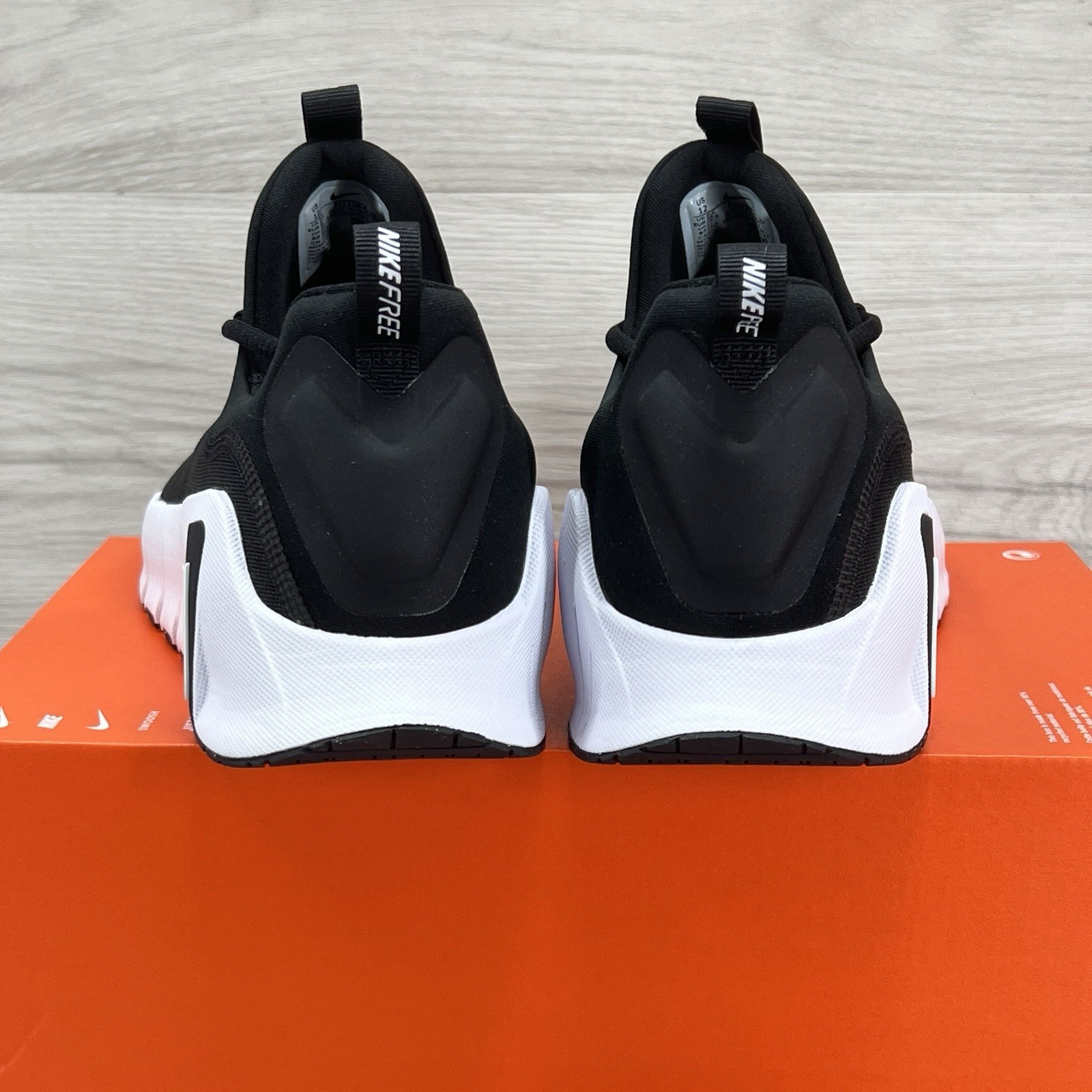 Nike Free Metcon 6 Black White Women’s 10.5 / Mens 9 Running Shoe nby FJ7126-001