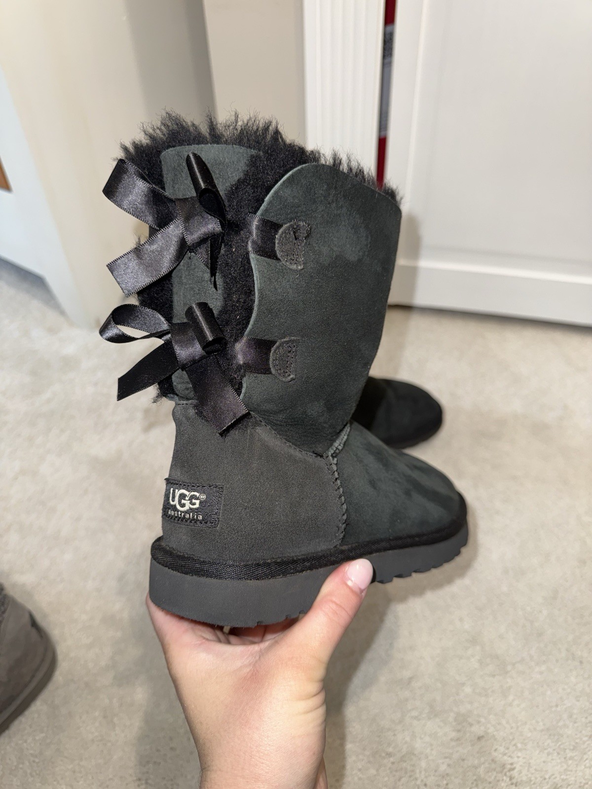 UGG Australia Womens Black Suede Mid-Calf Bailey Bow Fur Trim Lined Size 7