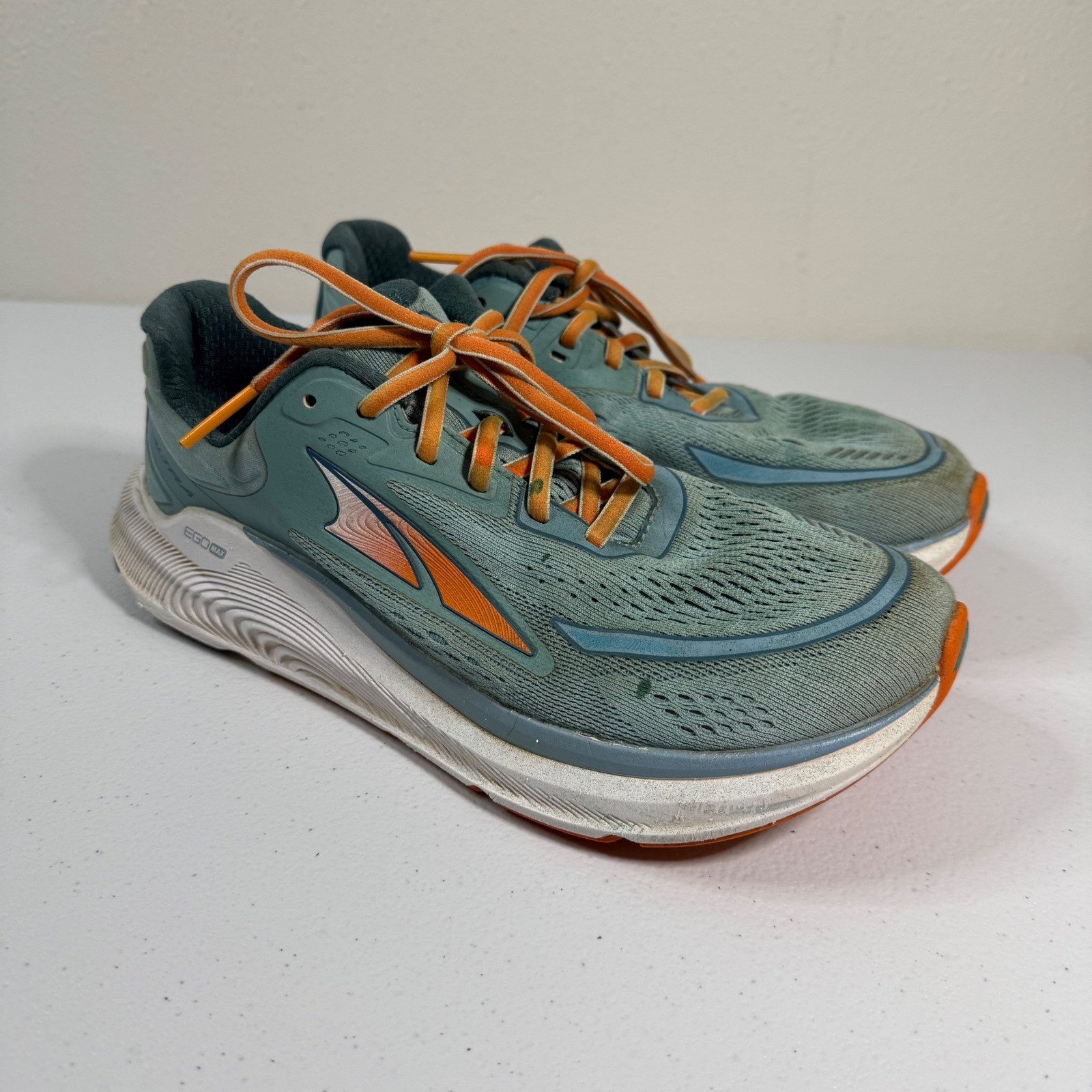 Altra Guide 15 Women’s Running Shoes Teal Orange Lace Up Athletic Size 8.5EUC