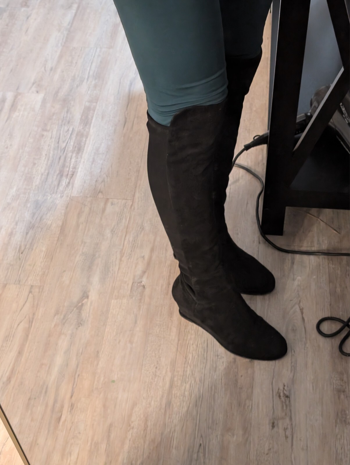 Stuart Weitzman Fitted Demiswoon Black Suede Wedge Boots Size 9M