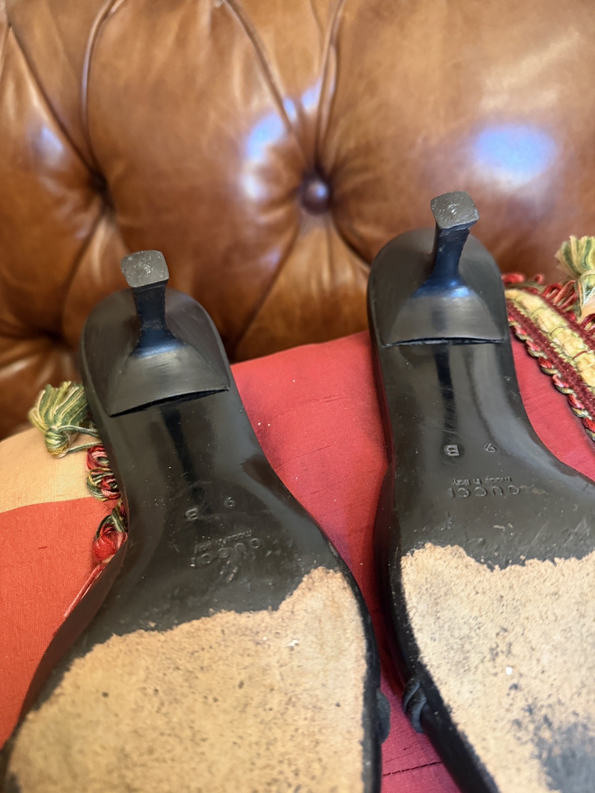 Gucci Black Horsebit Accent Leather Mules Size 9—-2.5″Heel; Made in Italy