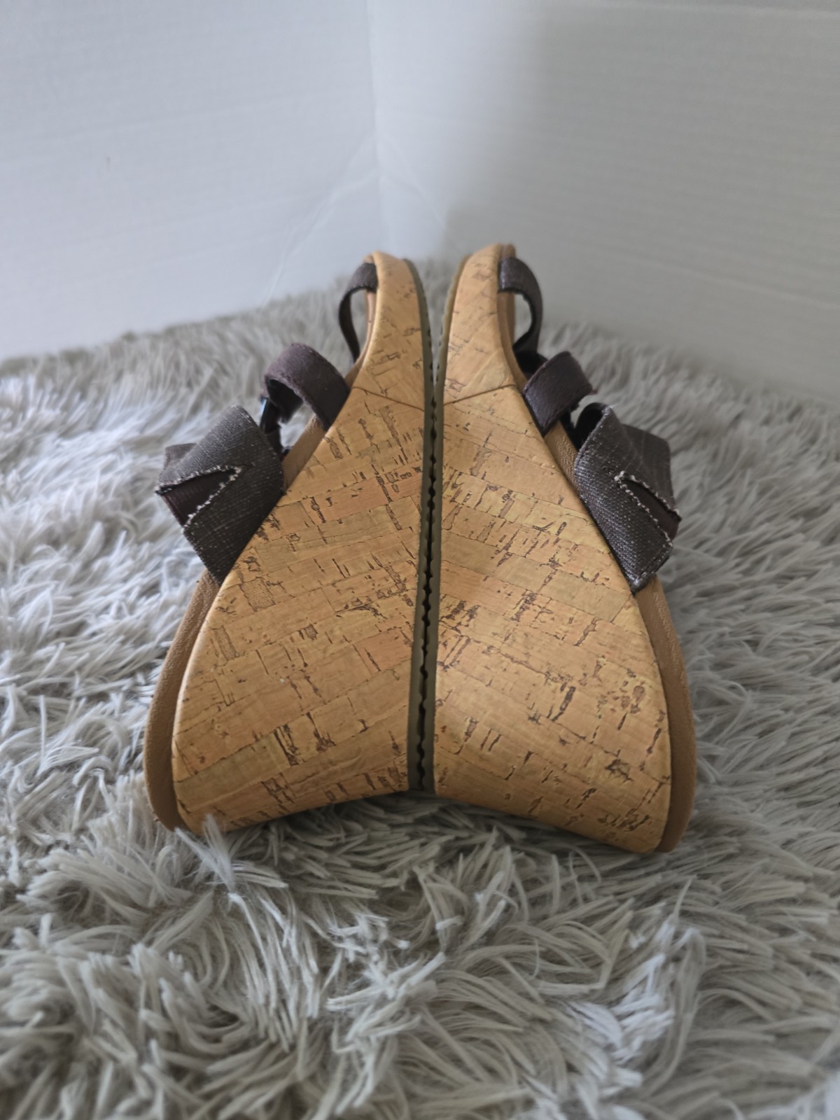 Skechers Brown Beverlee Sail Away Wedge Sandal Women’s 8 Luxe Foam Footbed