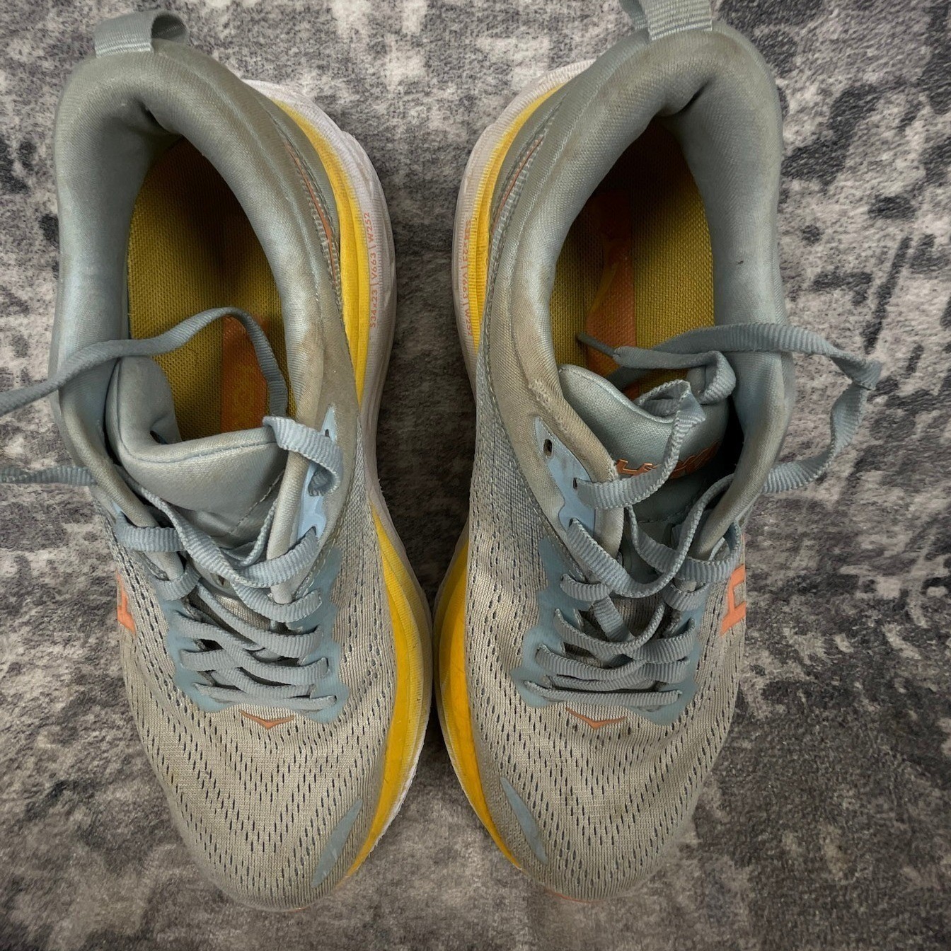 Hoka One One Womens 8 B Bondi 8 Running Shoes Summer Song Blue Yellow Gorpcore