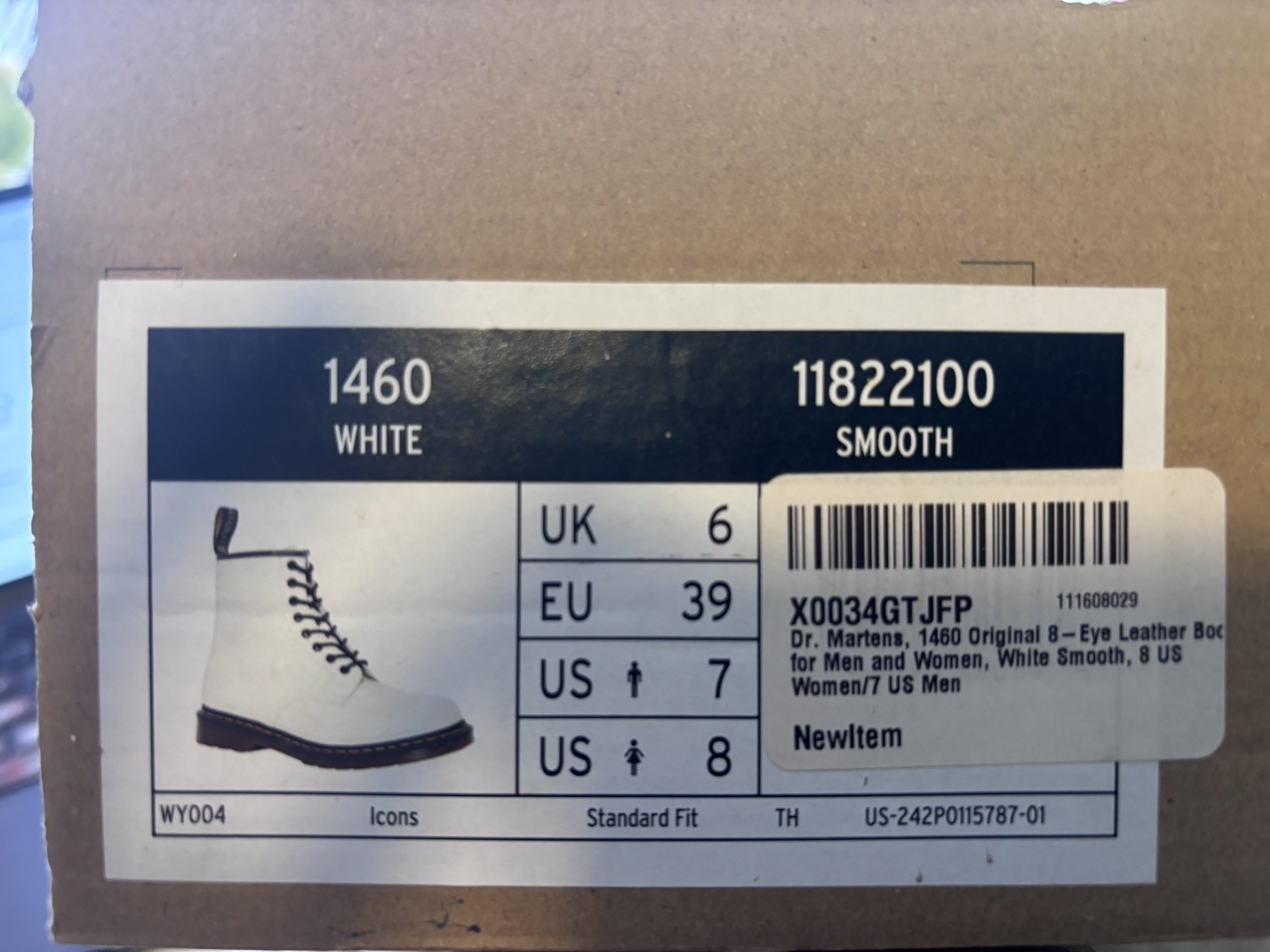 Dr. Doc Martens 1460 Women’s Boot US 7 White Docs Smooth Leather Lace Up