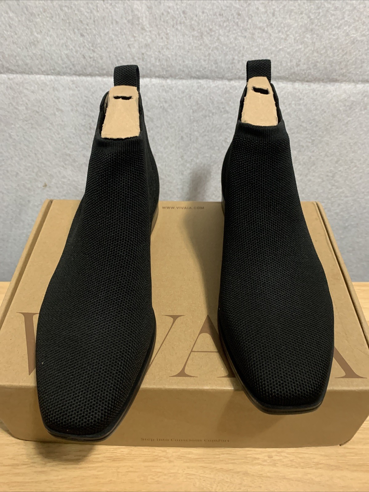 Vivaia Black Ryan Pro SlipOn Water RPT Elegant Casual Chelsea Comfort Boot 7.5