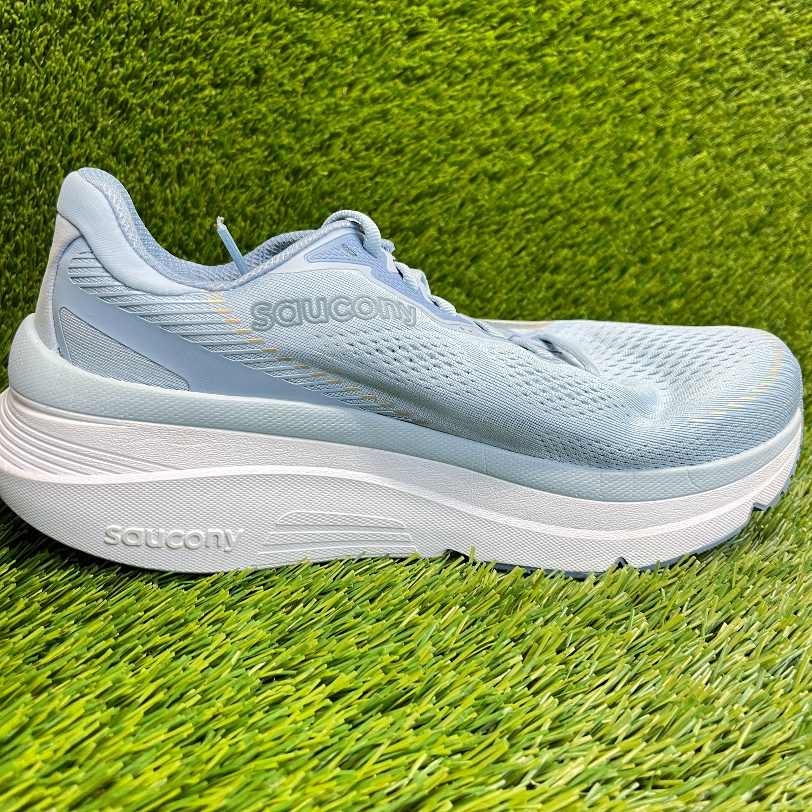 Saucony Guide 19 Womens Size 8.5D Blue White Athletic Running Shoes Sneakers