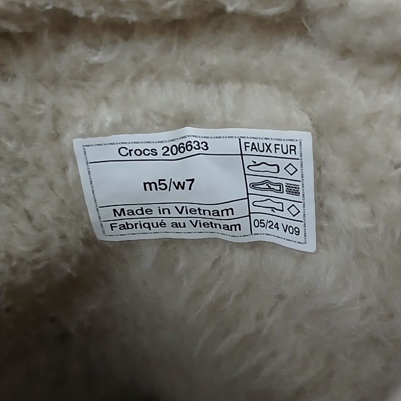 Crocs Women’s Adult Baya Lined Fuzz Strap Clogs 206633 Winter White Sz 7