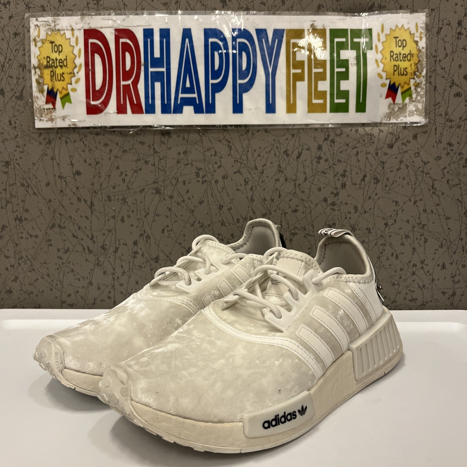 Adidas Originals NMD_R1 Women’s Casual Shoes Size 7 White GW5681