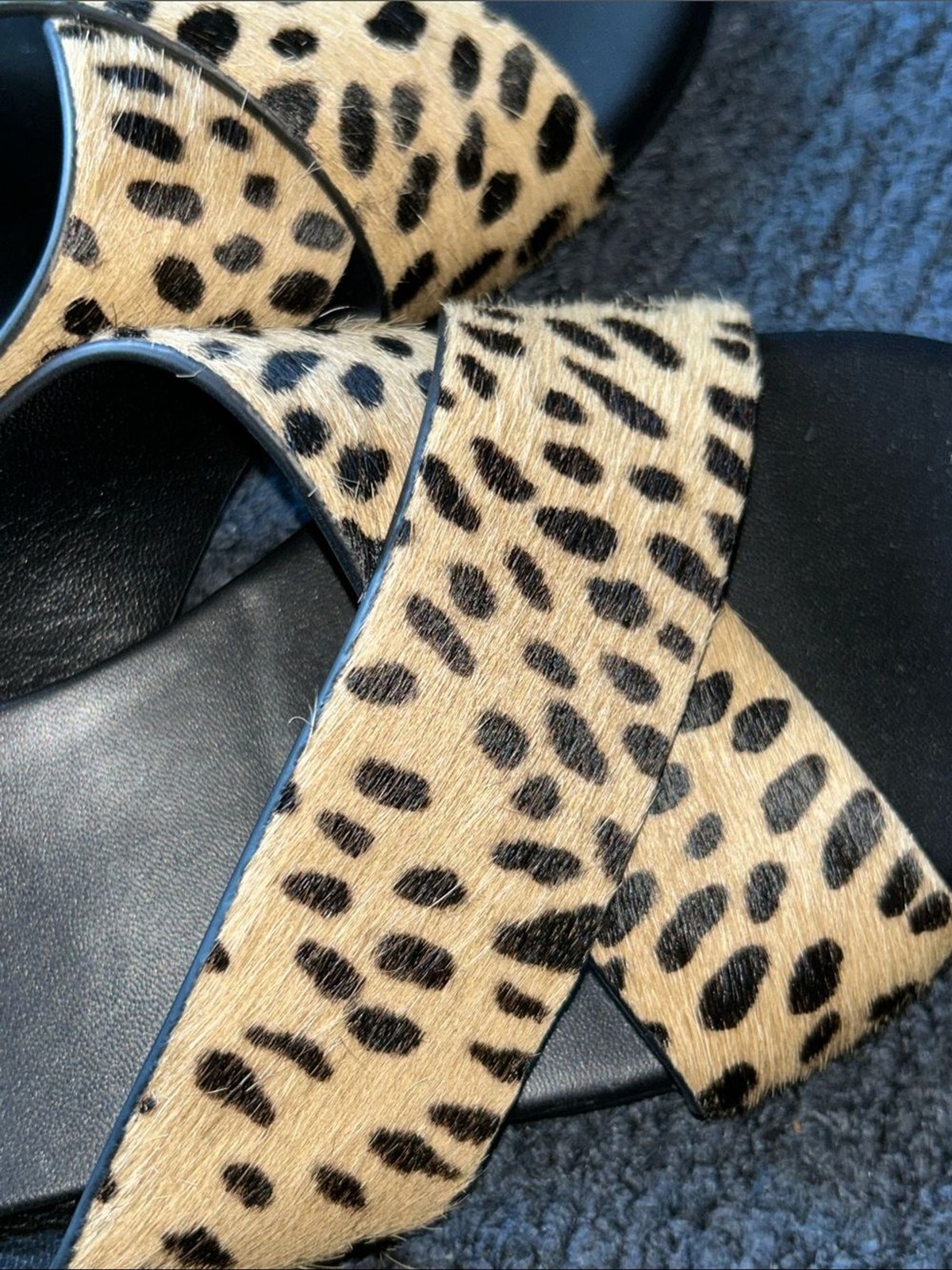 JENNI KAYNE PONY HAIR CROSSOVER SANDALS SIZE 39 NWOT