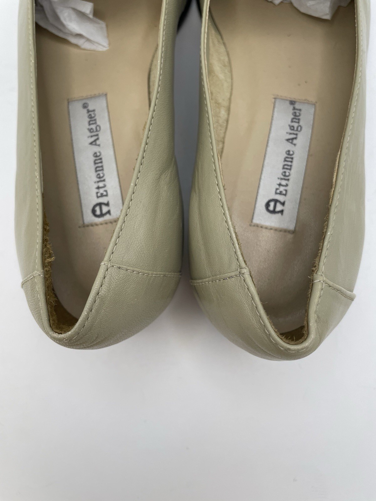 Etienne Aigner Loafers 8 M Pistachio Leather Vintage 90s Classic STELLA