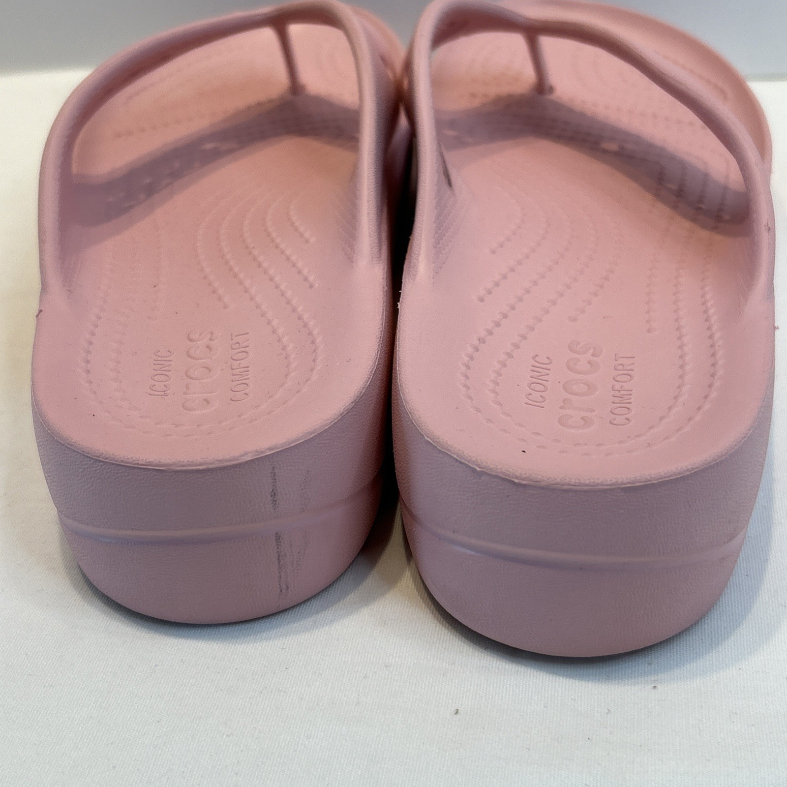CROCS ~Iconic Comfort Women’s 8 ~PINK Baya Platform Flip Flops ~Thick Soles NICE