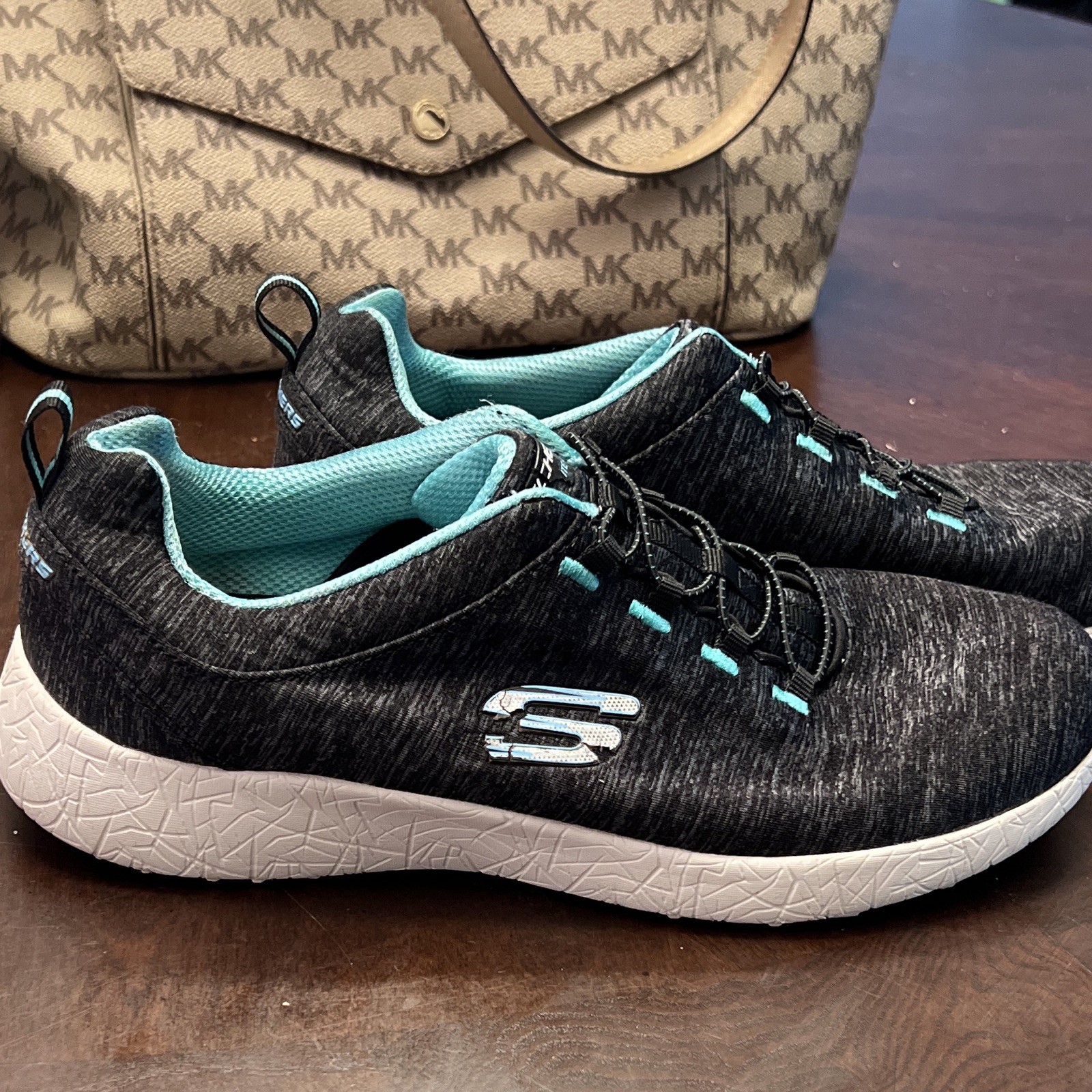 SKECHERS Athletic Low Top Slip-on Sneakers Heathered Textile Black Blue White