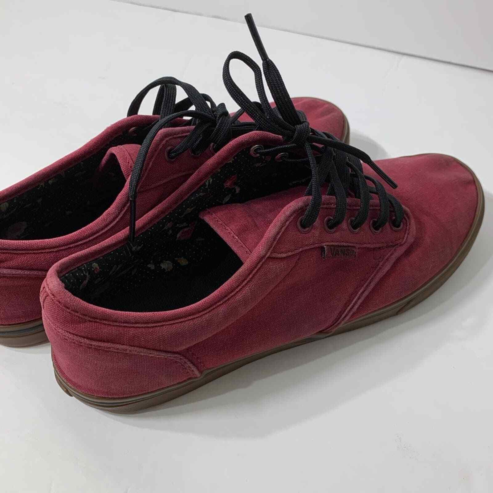Vans Sneakers Cute and Comfy Burgundy and Black Size 8