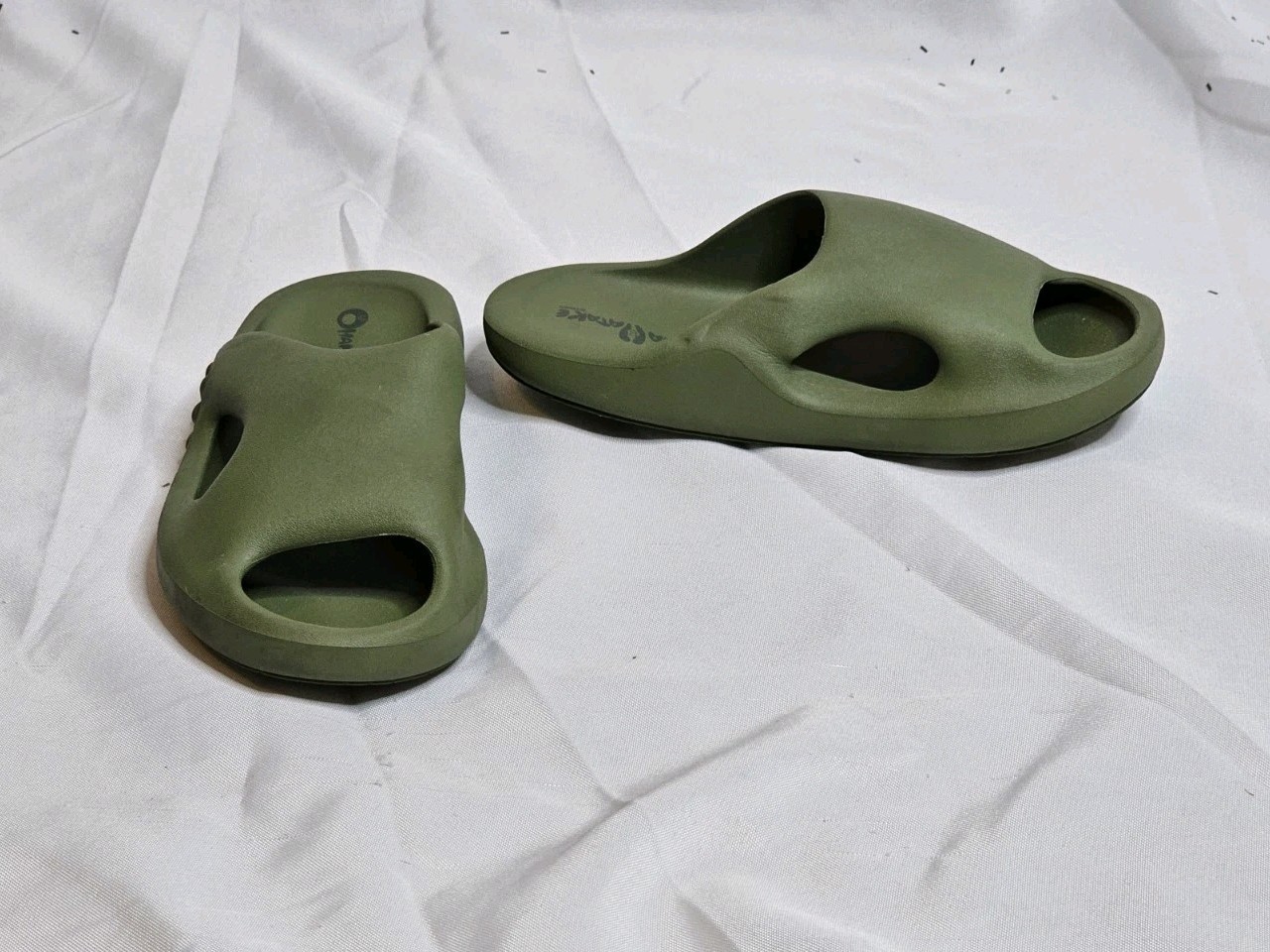 Ohana Hatake SURIPPA OHANA MATCHA Green Slip On Slides Mens Sz 5 Womens Sz 6.5