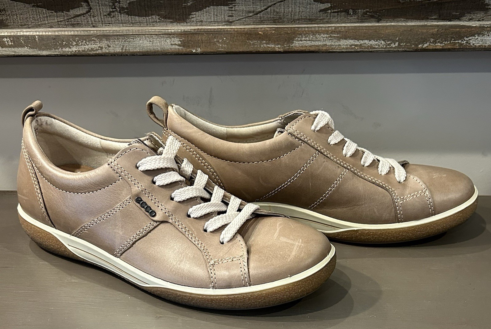 Ecco Shoes Women’s EU 36 US 5-5.5 Tan Brown Leather Breathable Lace Up Sneaker
