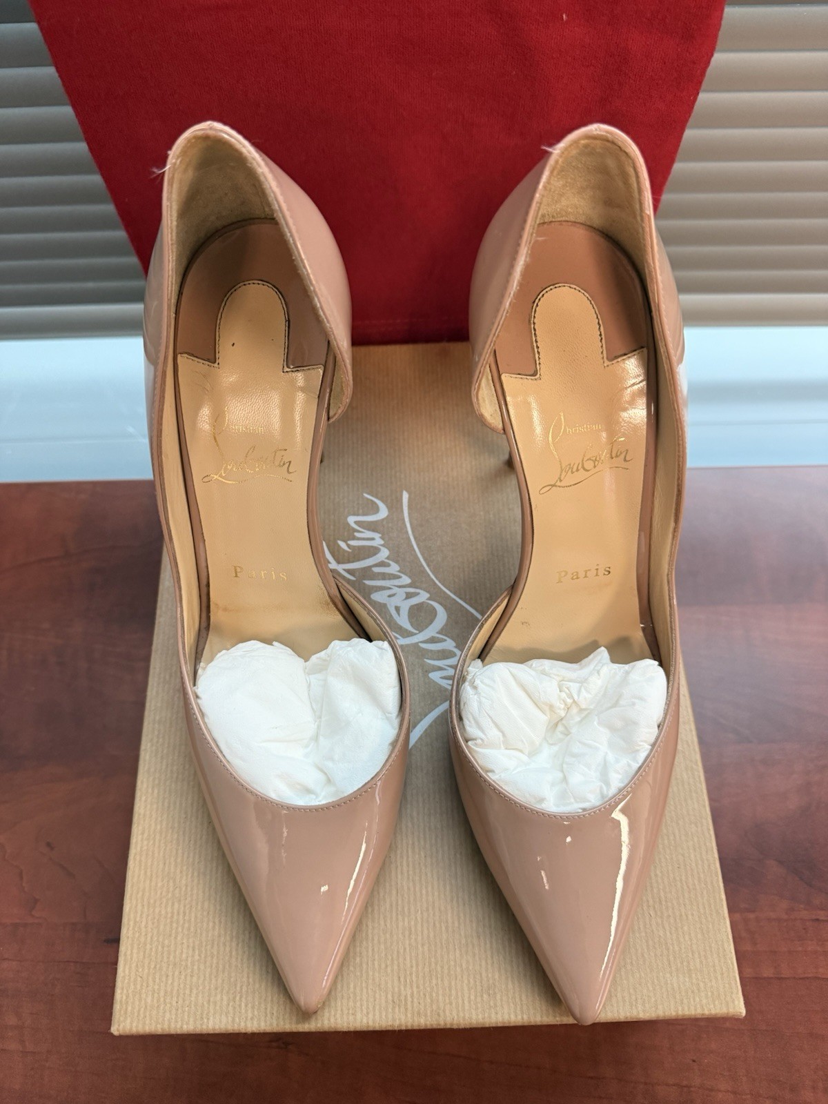 Ibiza 100 Christian Louboutin Designer Patent Leather Pointed Toe Pumps 8.5