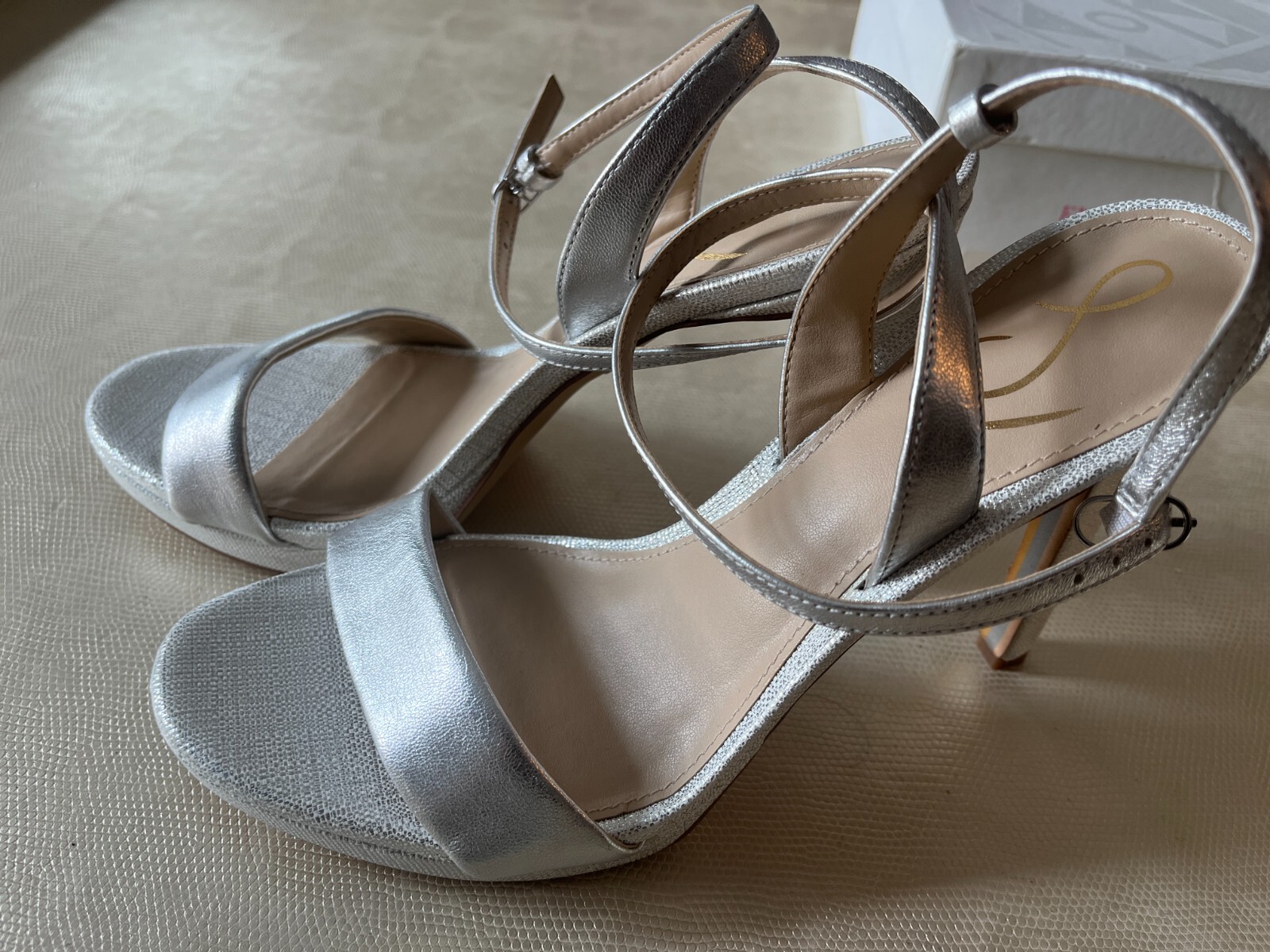 EMILIO PUCCI Satin Blue/Green Ankle Wrap Sandal Pumps USED Womens Size 40 w/ Box