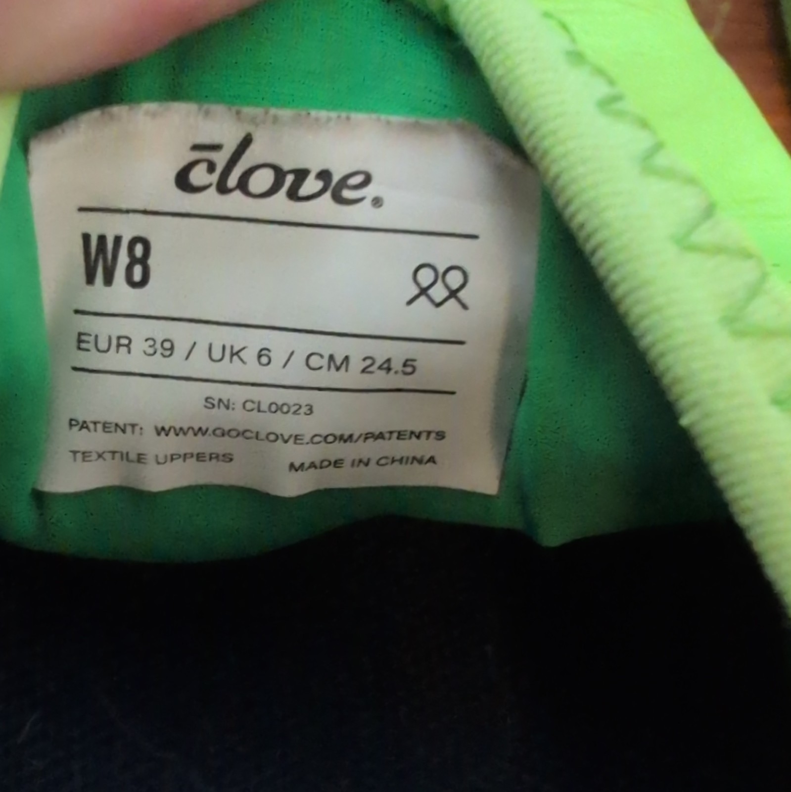 Clove Women’s Athletic Sneakers, Neon Green, Size 8
