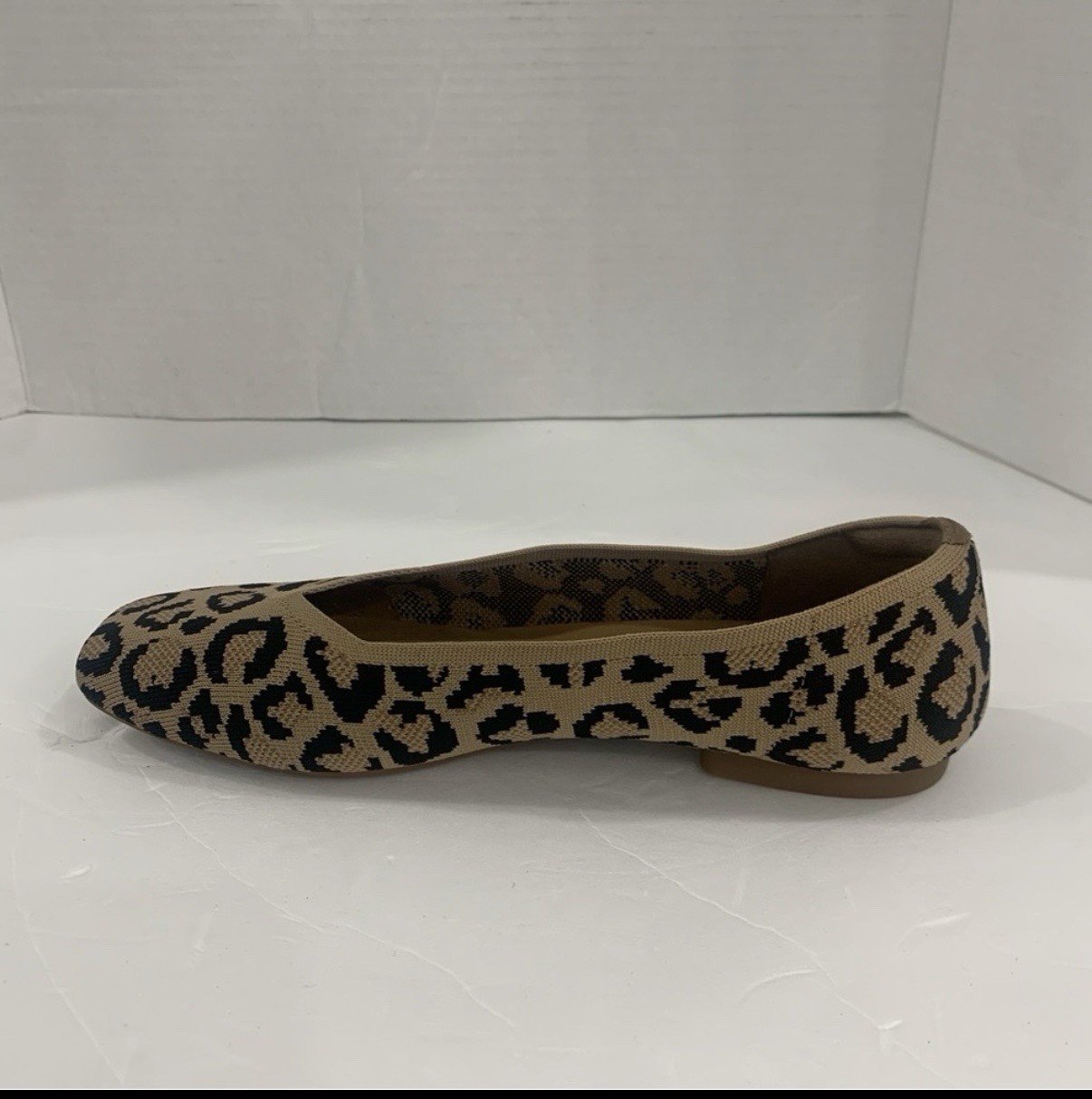 VIVAIA Margot 2.0 Square Toe V-cut Flats Dark Leopard Size 40 US 9 Comfort