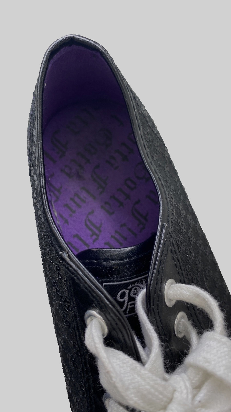 Gotta Flurt Size 8.5 Black Sequin Low Top Sneakers Rarely Worn