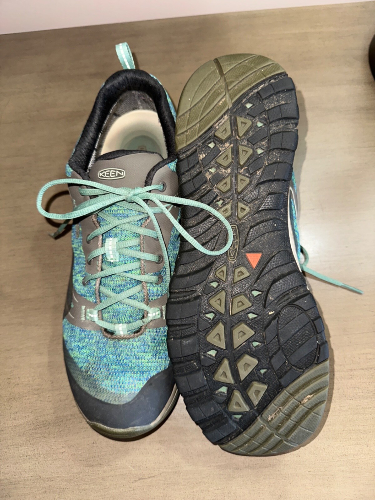 KEEN Terradora Waterproof hiking shoes sz 10.5 Green EUC