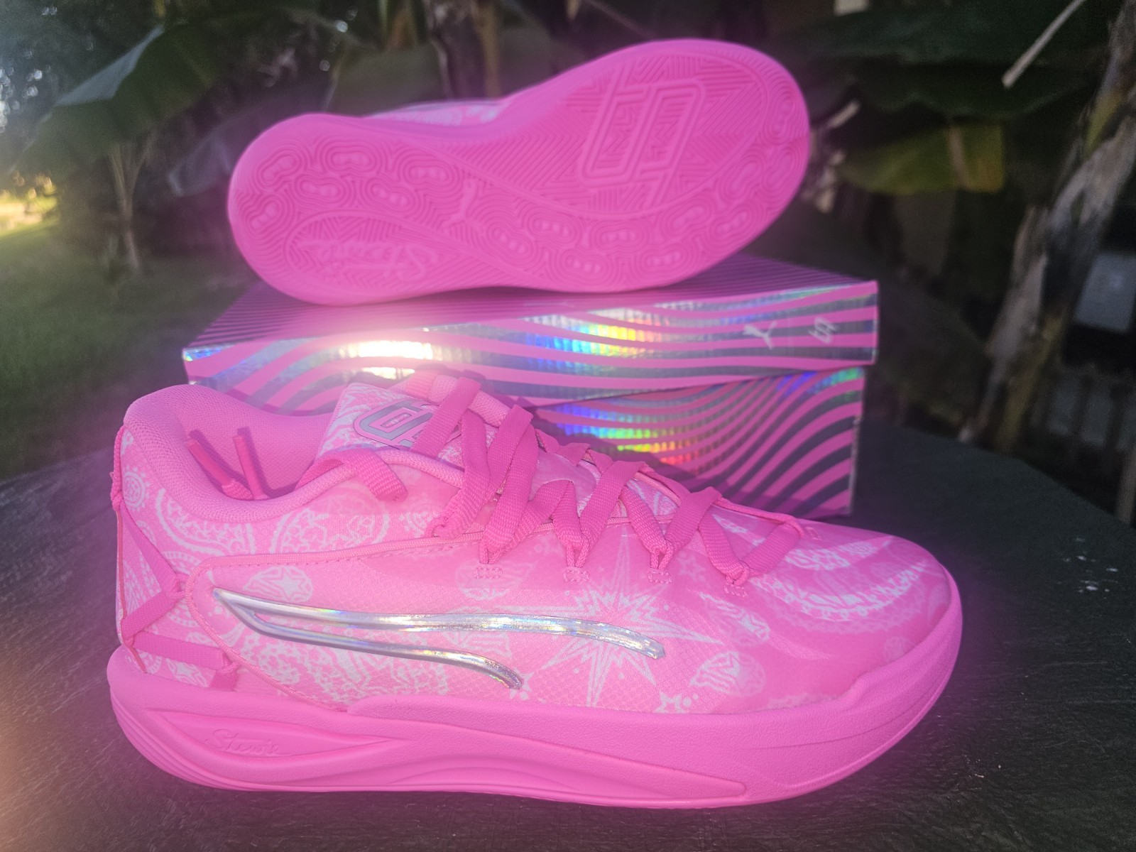 Size 10 PUMA Stewie 4 Shooting Stars Womens Basketball Shoe 312171 Mens Size 8.5