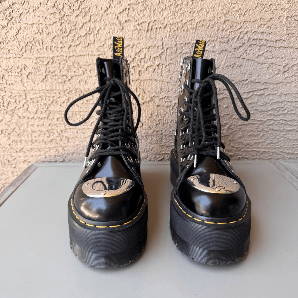 Dr. Martens Jadon Max Rebel Platform Boots Womens 10 Metal Plate Black Leather