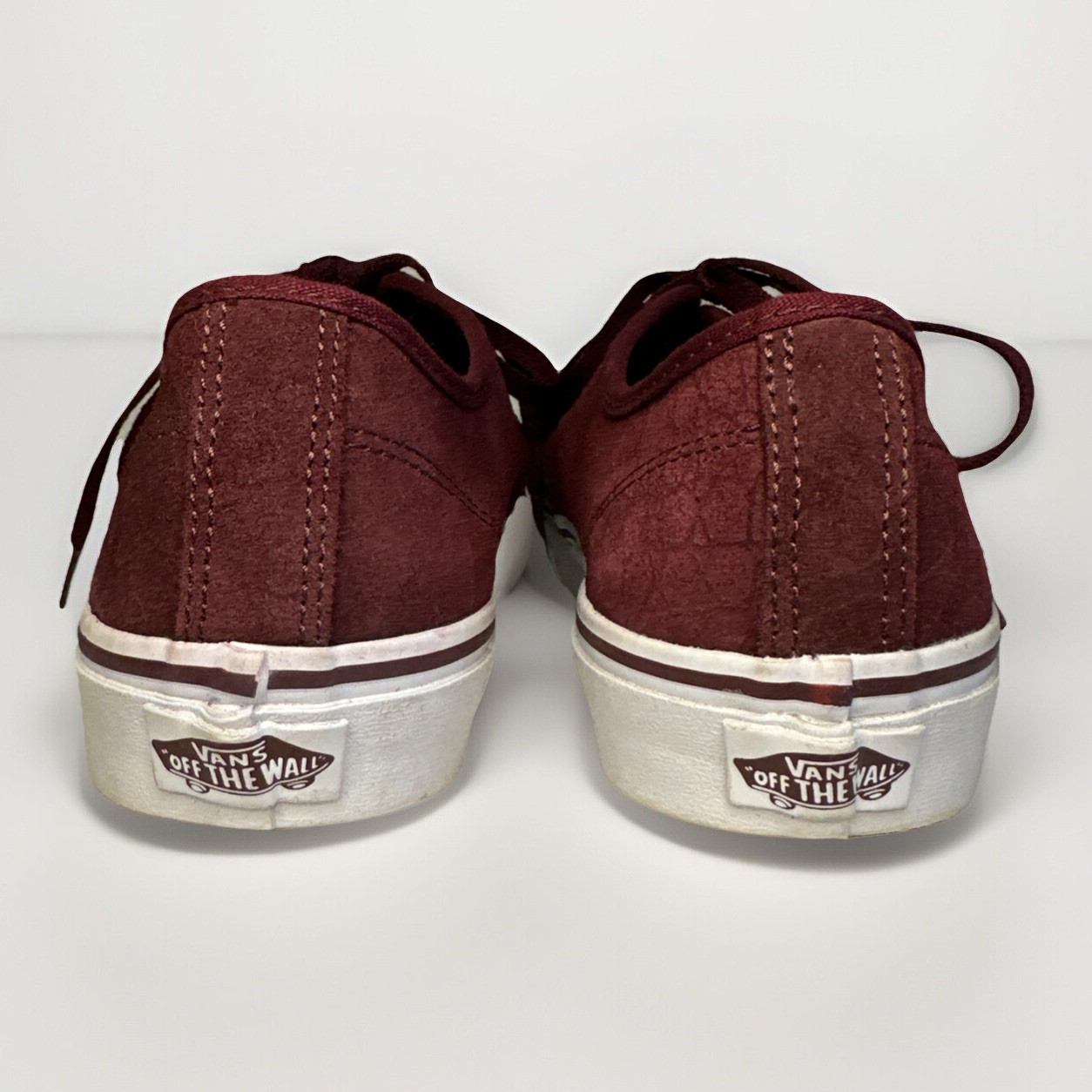 Vans Authentic Lo Pro Maroon Suede Low Top Sneakers Women’s 9.5 Burgundy Shoes