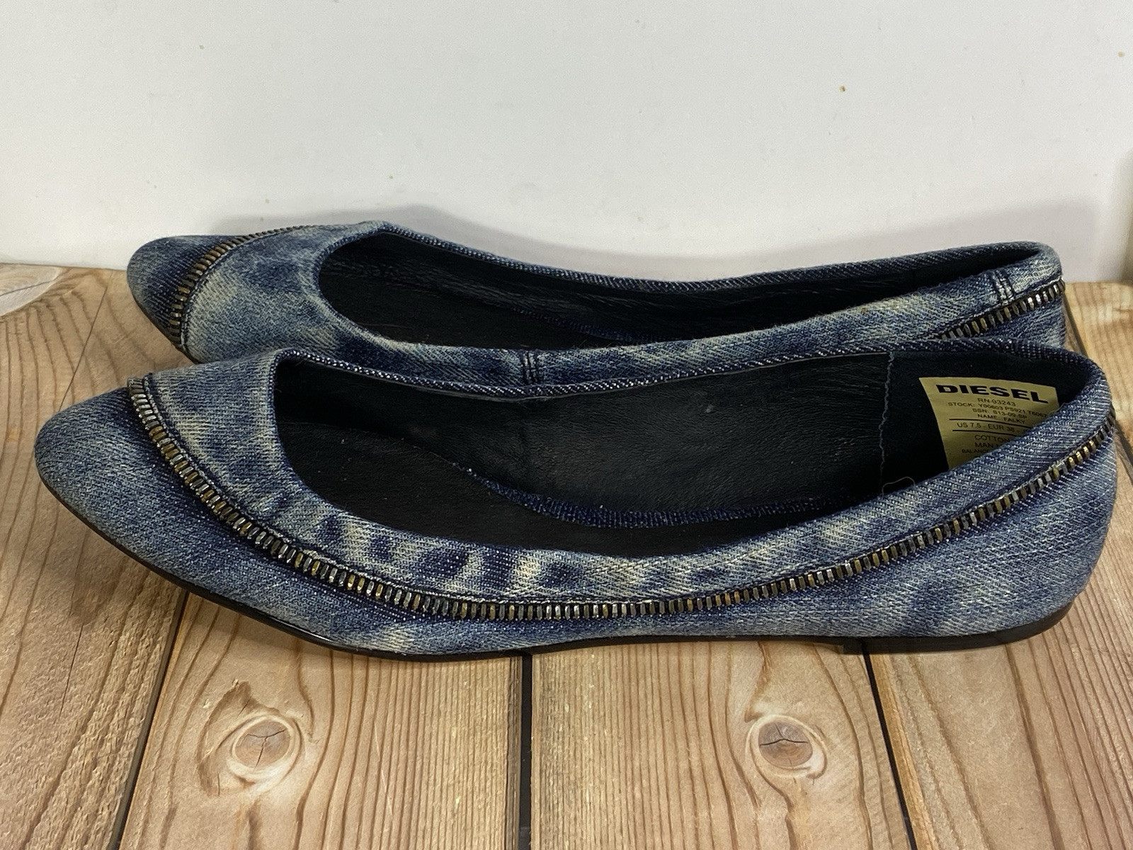 NWOT Diesel FALKY Women 7.5US Denim Blue Luxury Stylish Modern Ballet Shoes