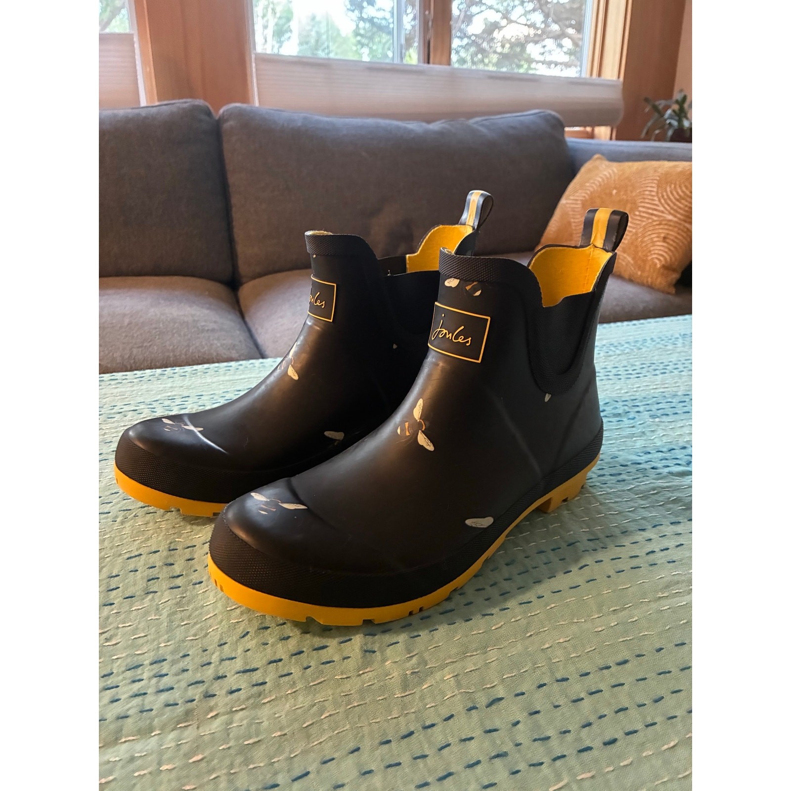Joules Wellibob Bee Print Rain Boots Womens US 9 Black Yellow Ankle Wellies