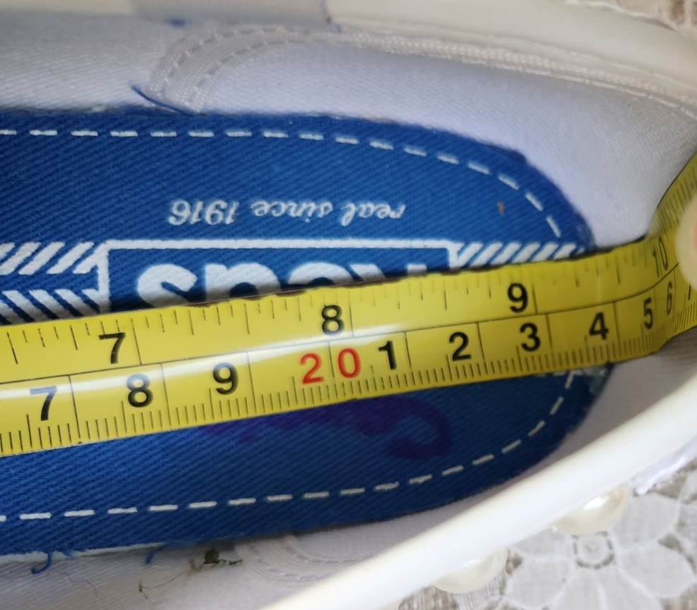 KEDS WHITE LEATHER WEDDING SNEAKERS Designed with Pearls Lace Sequins Women’s 7