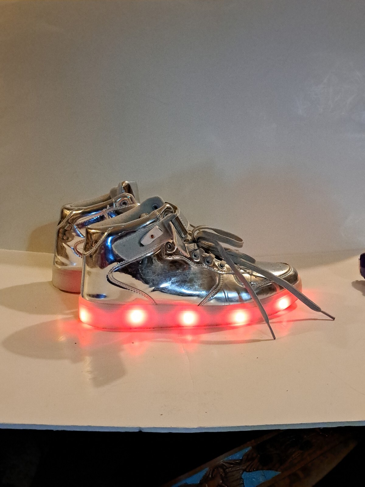 Odema Unisex Shoes High Top Sneakers for Unisex Silver Size 9.5 Light Up WORKS