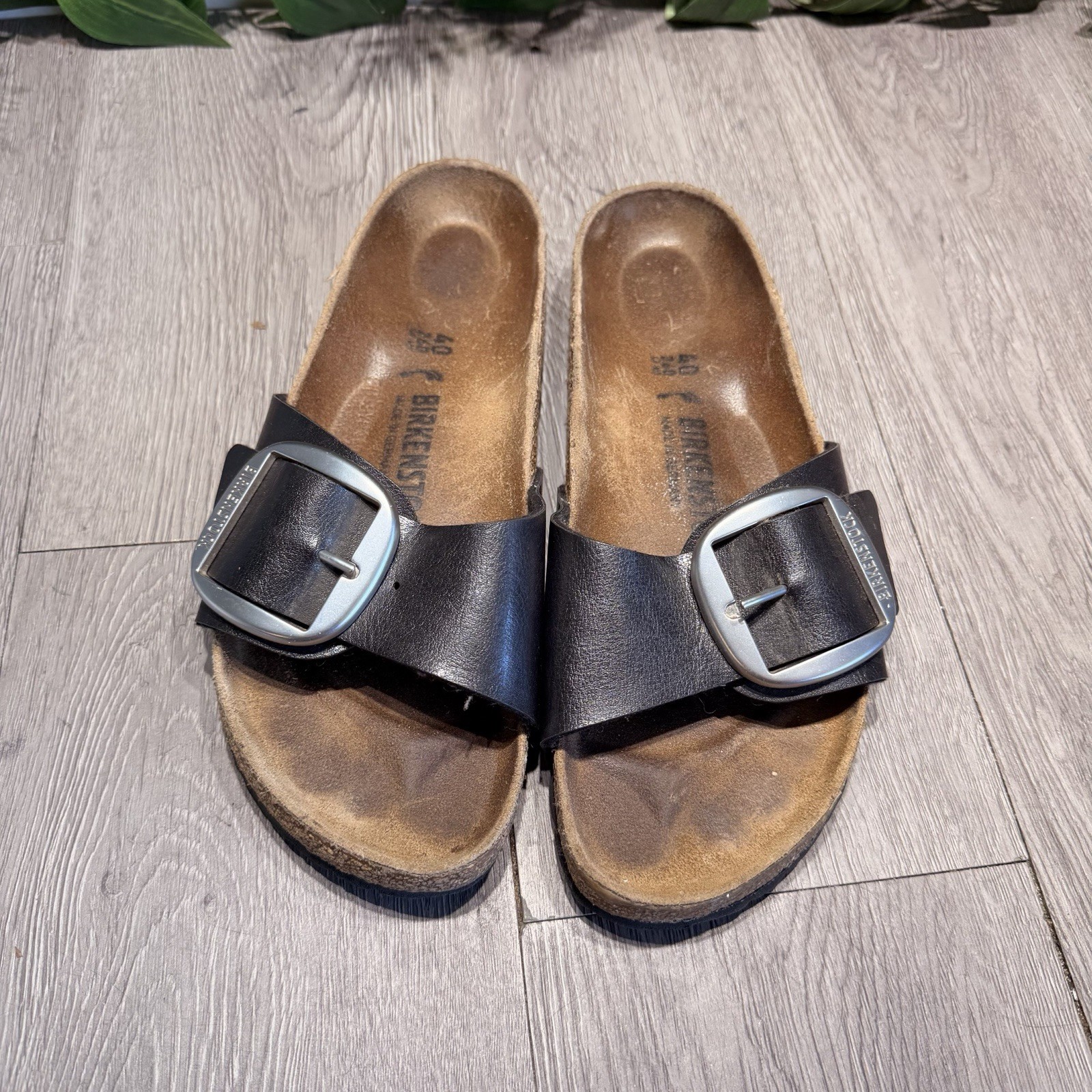 BIRKENSTOCK Madrid BIG BUCKLE Nubuck Leather SANDALS Black/Silver – WOMEN’S 9
