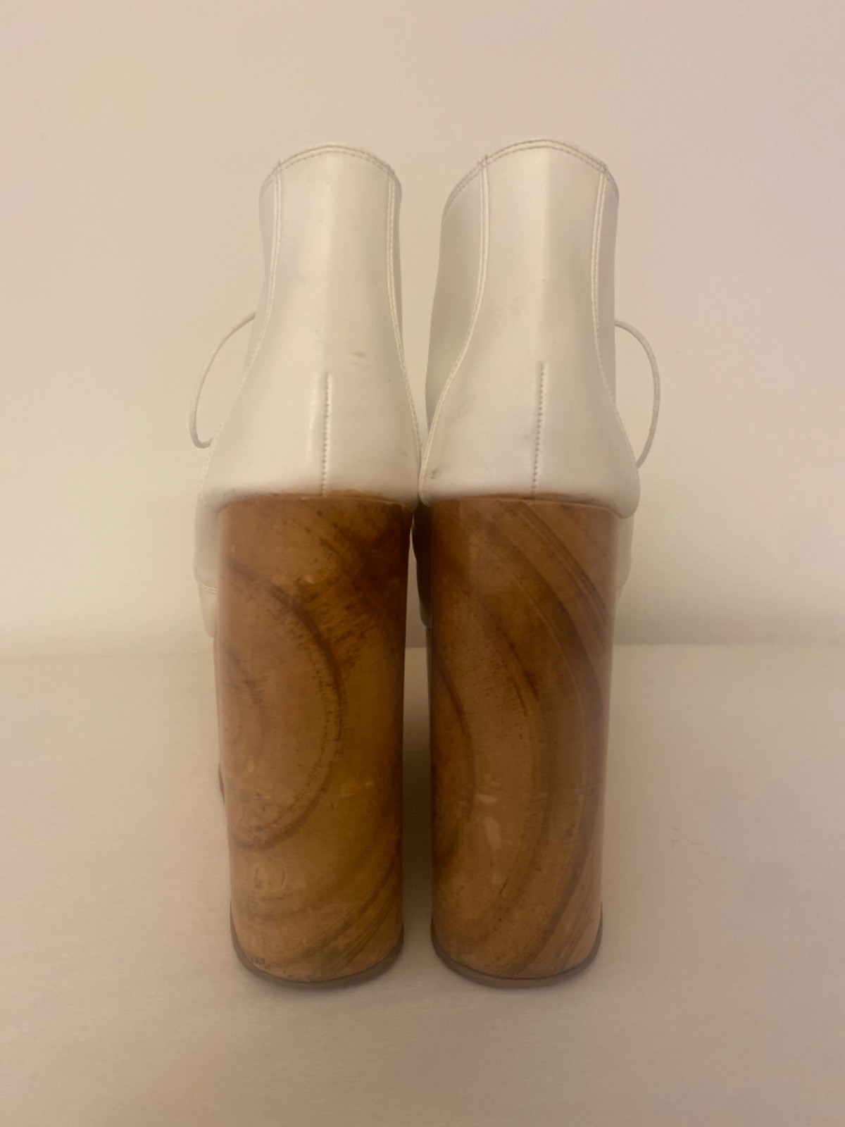 Vintage Deandri Women’s Designer White & Wood Sky High Platform Boots Sz 8 HTF