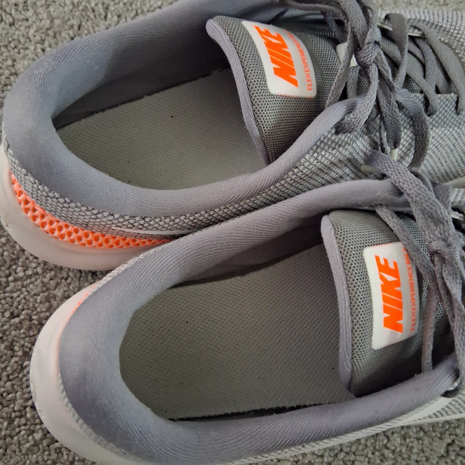Nike Flex Experience RN Shoes Womens Size 11 Gray Coral Running Gym 908996-004