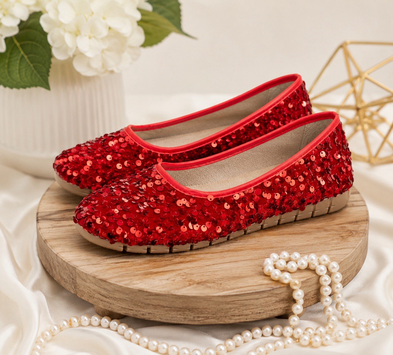 ✨ Ruby Red Sequin Ballet Flats~Women’s Size 8~Perfect for Wizard of Oz Costume!