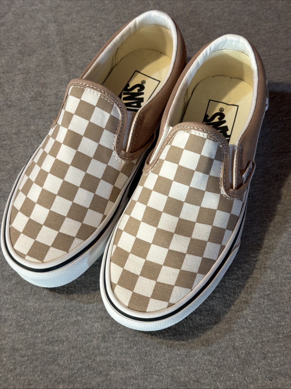 Women’s Size 5 Men’s 3.5- VANS Checkerboard Classic Slip-On Beige