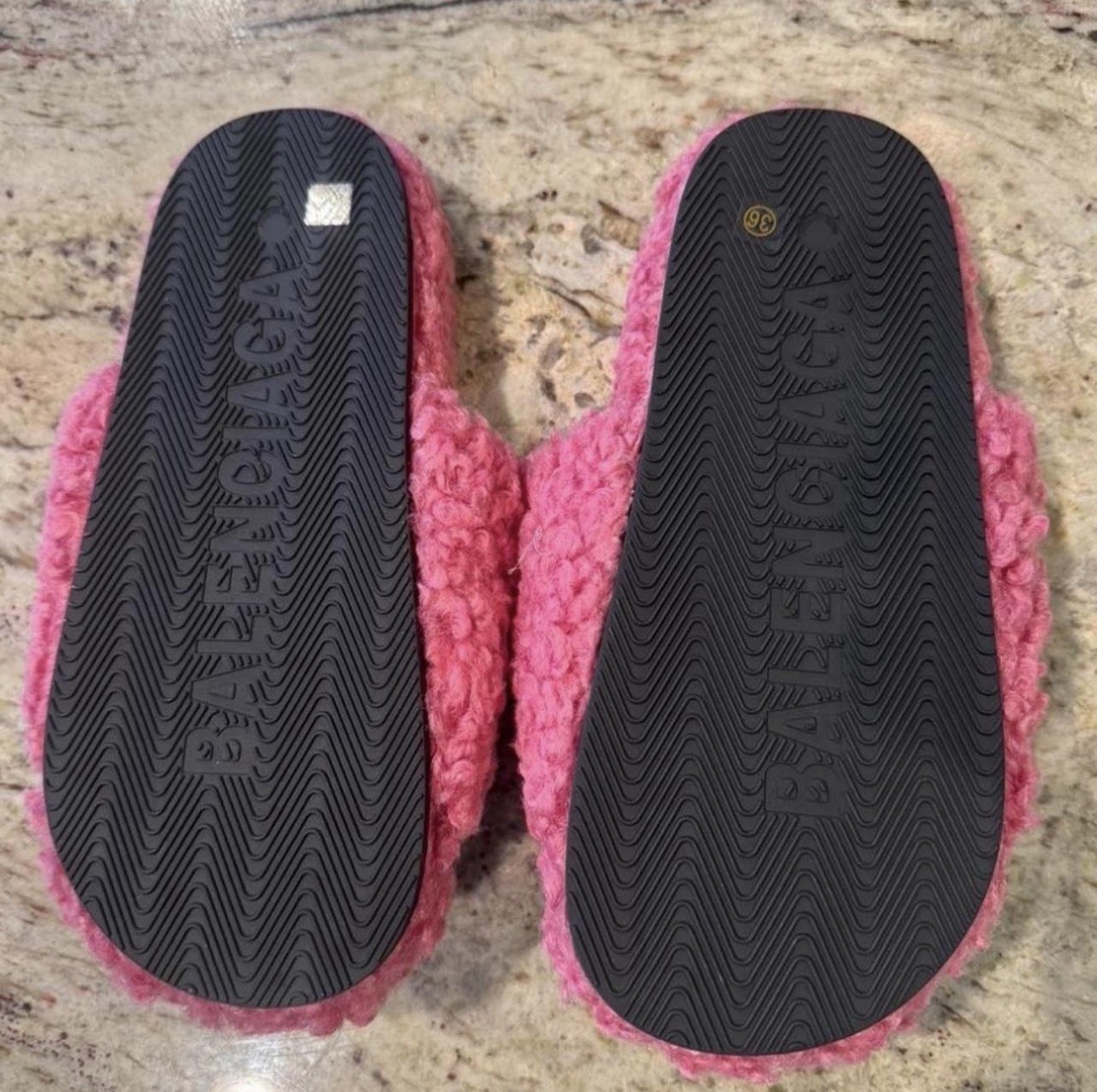 Balenciaga slides pink size 6