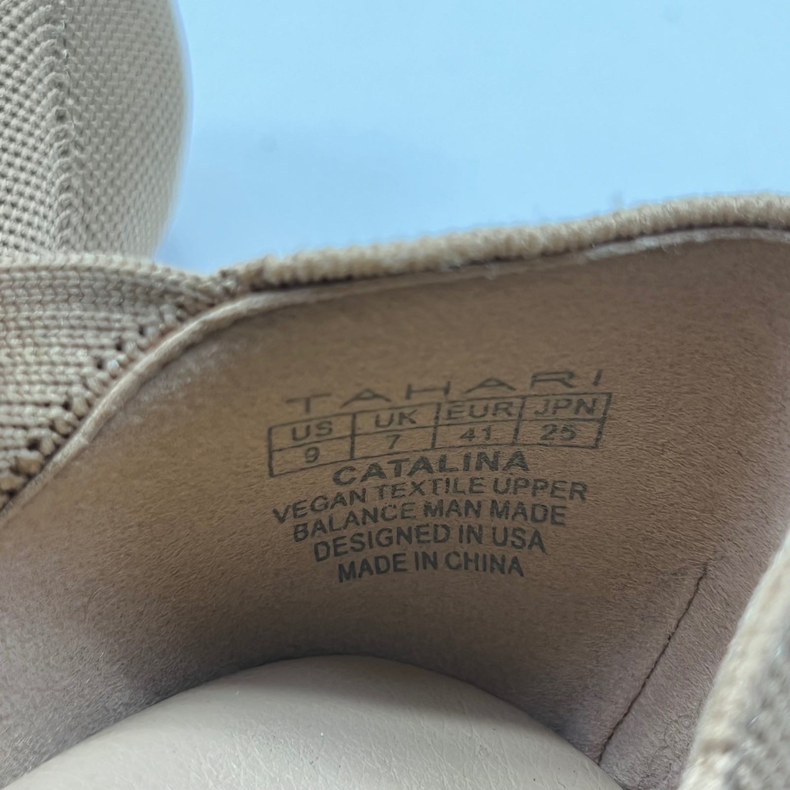 Tahari Catalina Flats Womens Size 9 Tan Knit Pointed Toe Knot Bow Ballet Slip On