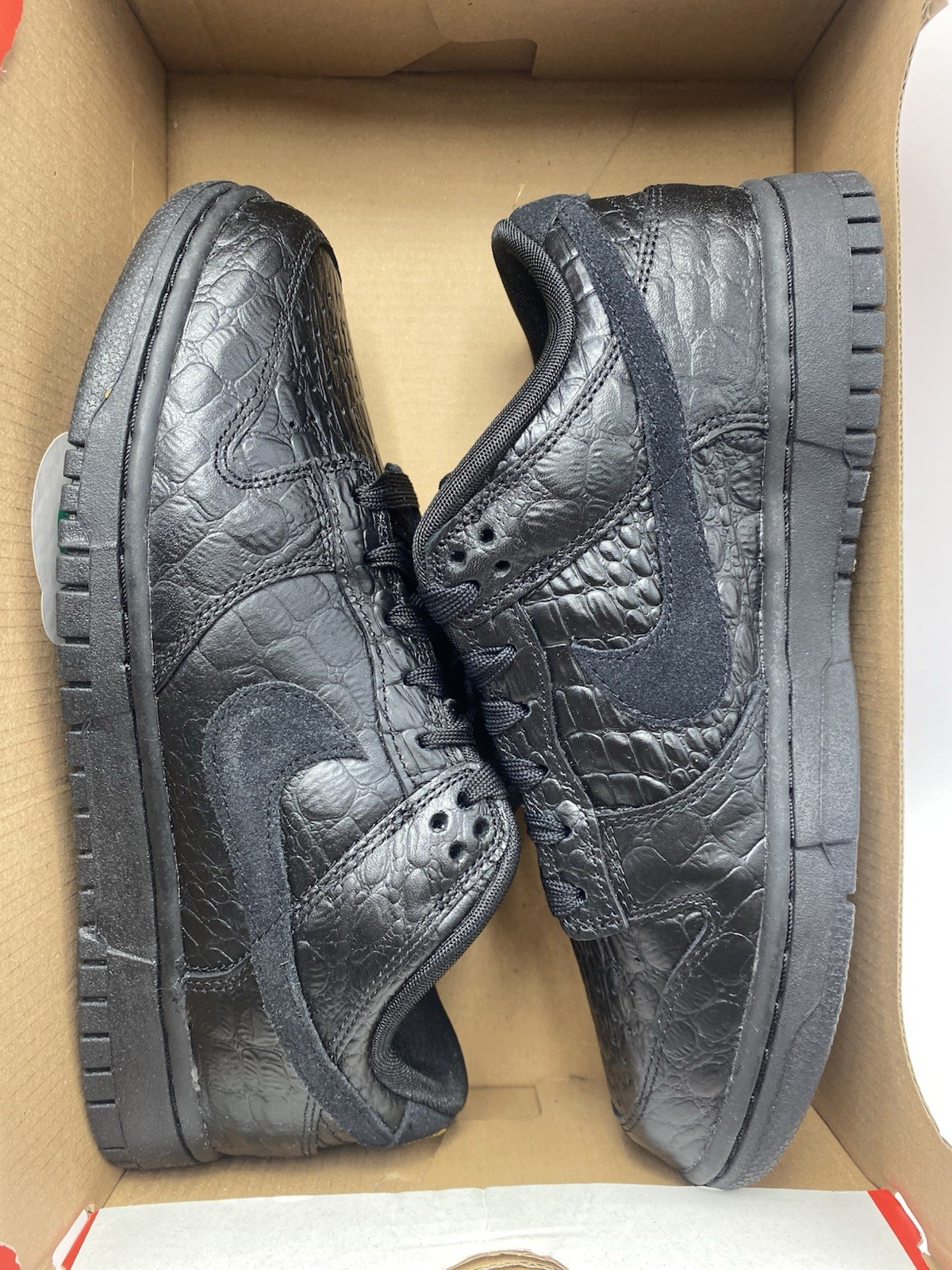 Nike W Dunk Low SS Black Metallic Gold (HV4388 001) Women’s Size 7.5