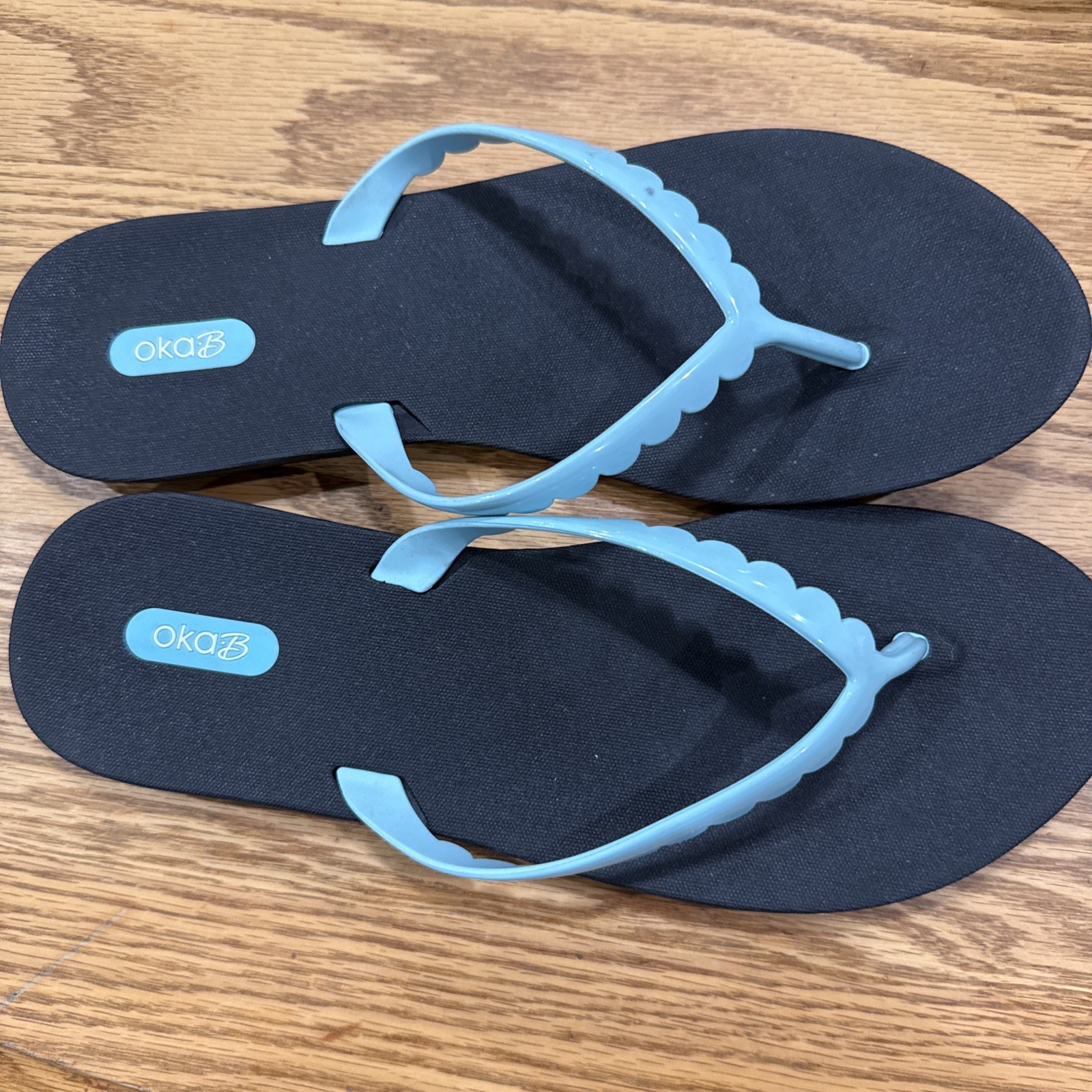 Oka B Women’s Flip Flop Sandals Size Ml 8-9 Baby Blue Slip On Rubber Sole New