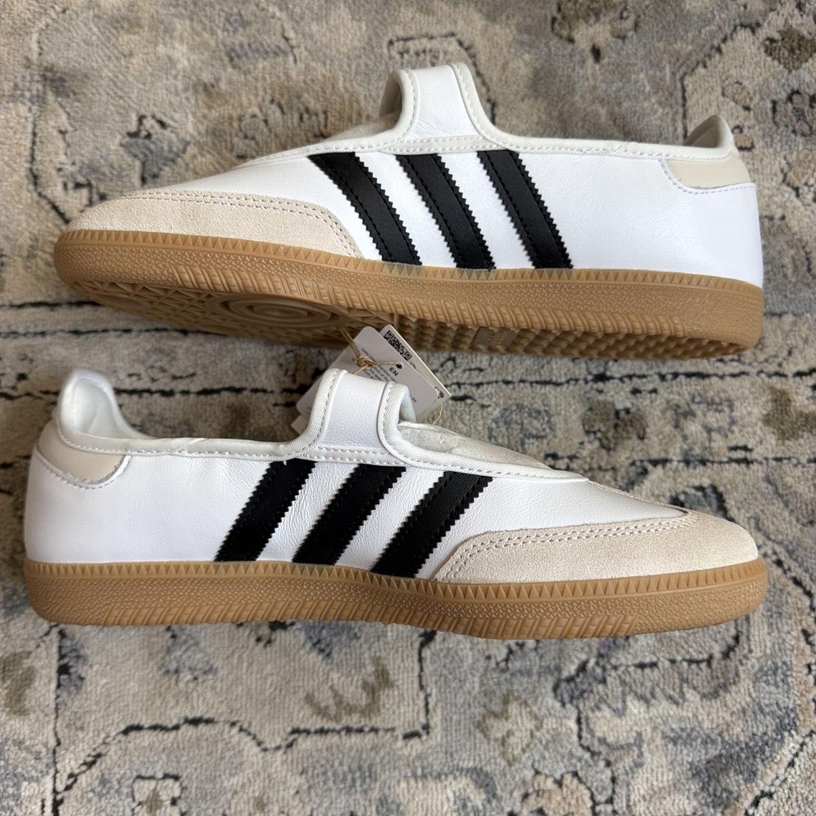 adidas Originals SAMBA JANE JR1402 Cloud White/Alumina Women’s Sneaker size 10