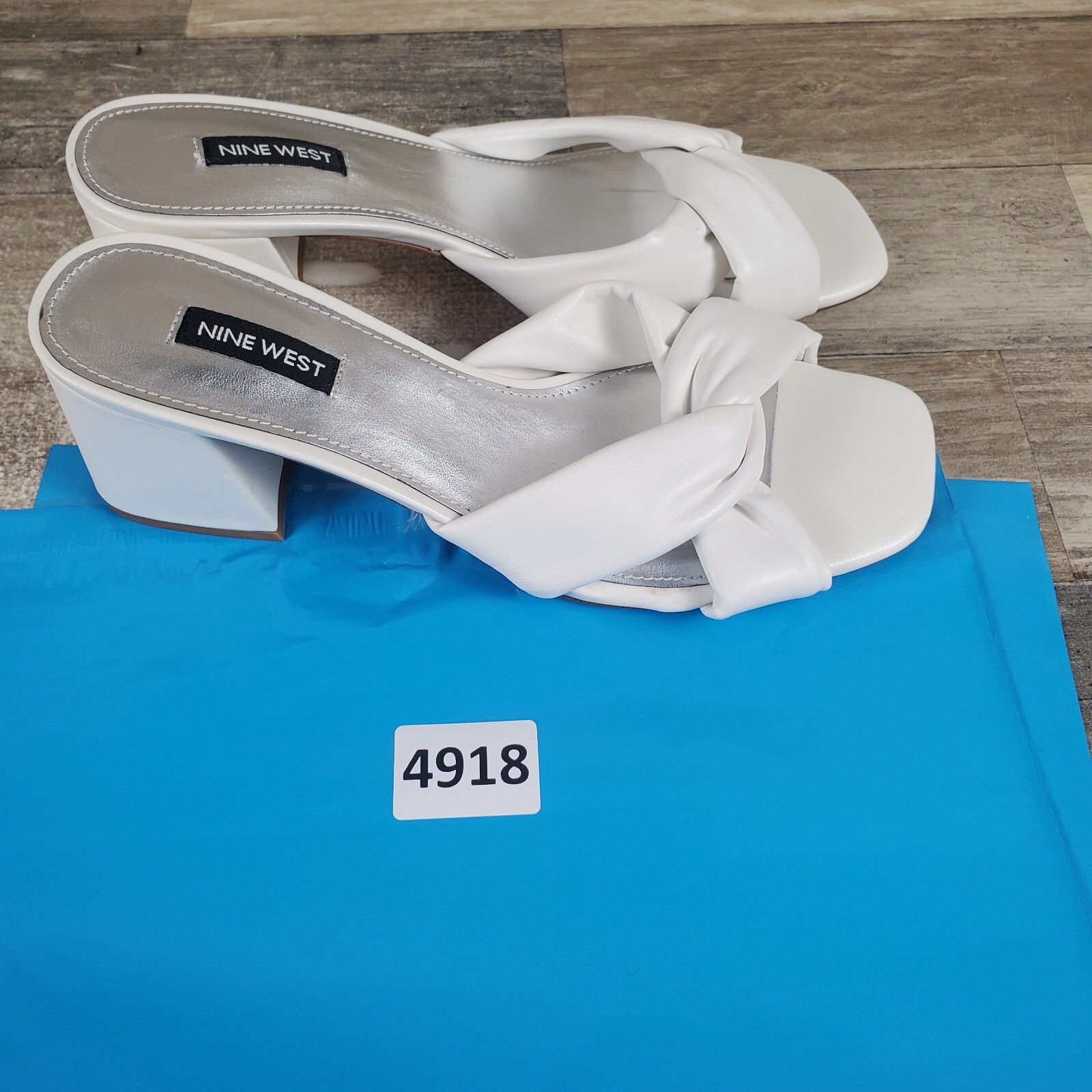 Nine West Gather 3 Womens Sandals Sz 9 M White Leather Square Toe Block Heel