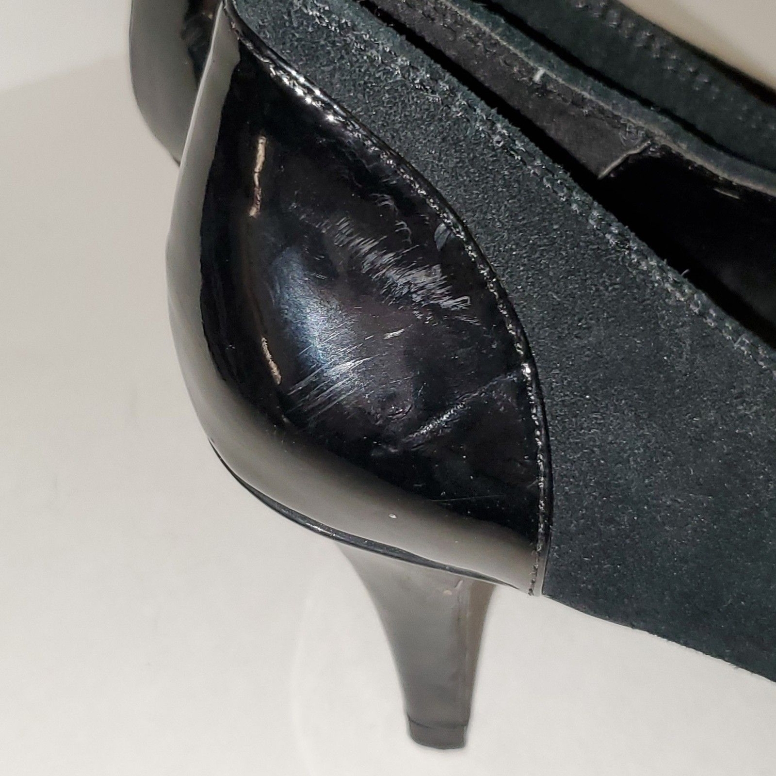 Isaac Mizrahi For Target Women’s Pumps Black Suede and Faux Patent Leather 9.5