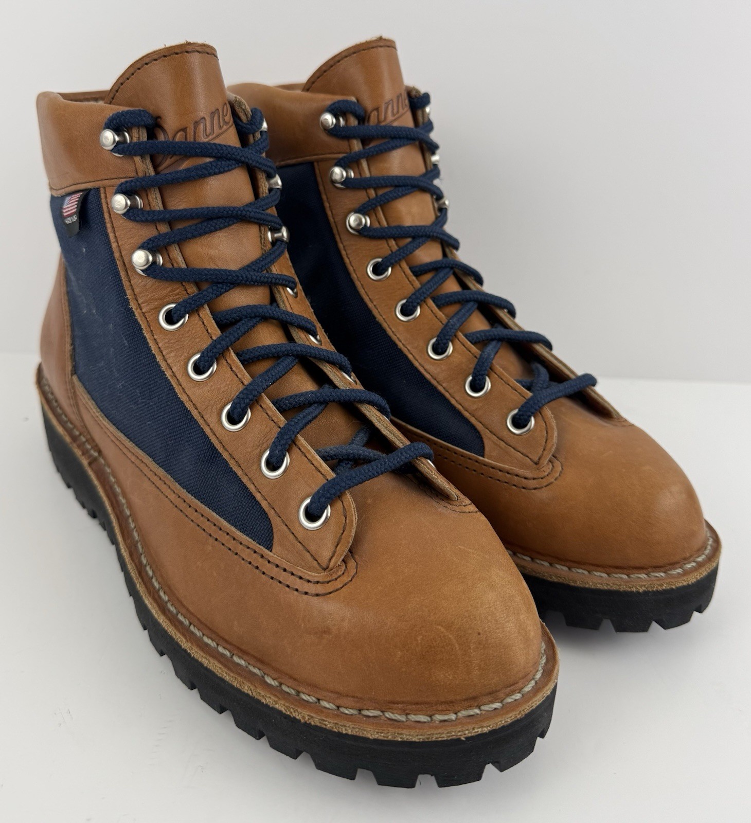 Danner Light Cascade Tan/Blue Hiking Boots Made USA Women’s Size 7