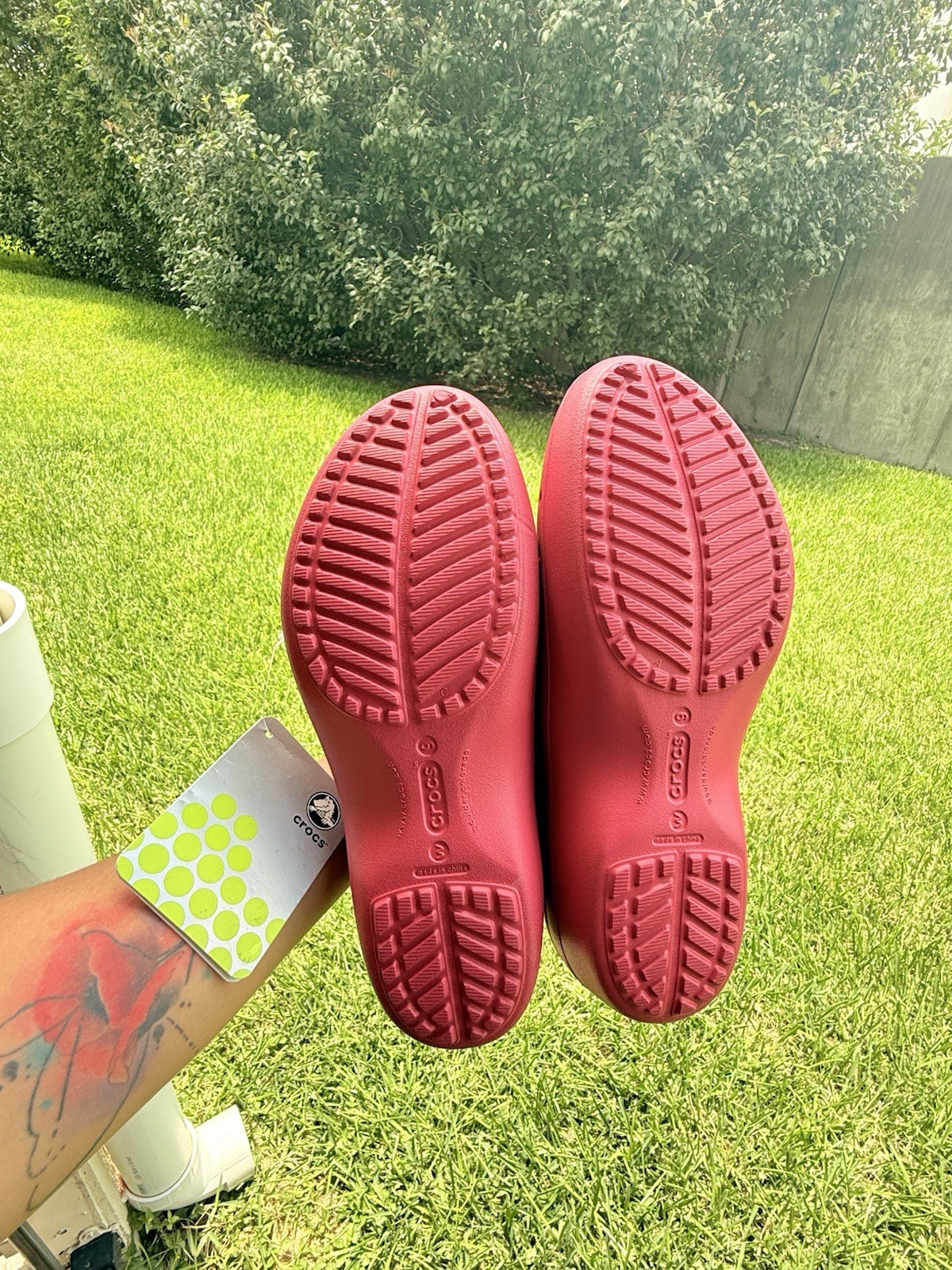 Crocs Tully Women’s Red Slip-On Comfort Clog Shoes US 9 Women’s with Jibbitz