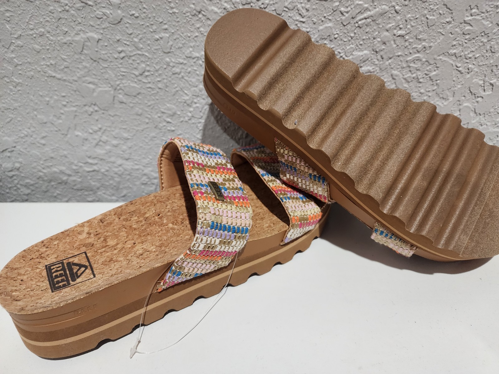 WOMEN’S REEF BEACHY WOVEN CUSHION VISTA HI PLATFORM SLIDE POOL SANDAL SIZE 7 NWT