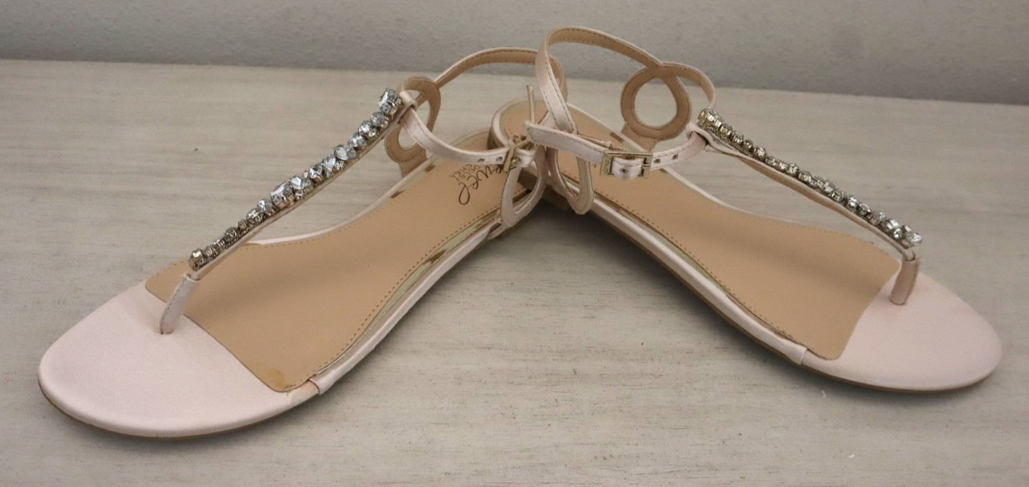 Jewel Badgley Mischka JW3414 Women’s Sz 6.5 Beige Natalie Embellished Sandals