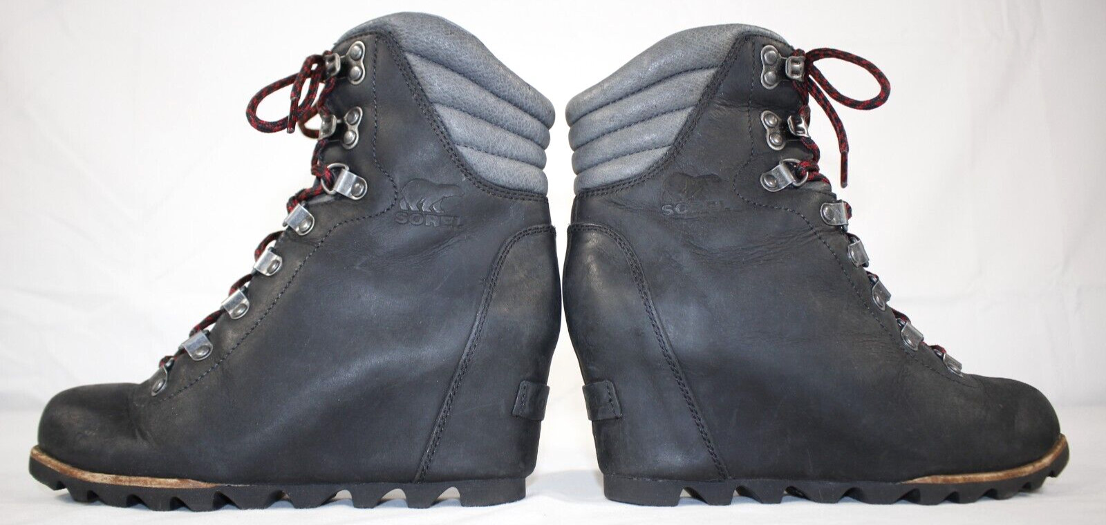 Sorel Boots Women’s 5.5 Conquest Wedge Ankle Hidden Heel Leather NL2337 Black
